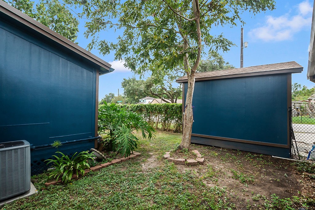 4415 W Bayshore Drive Property Photo 4