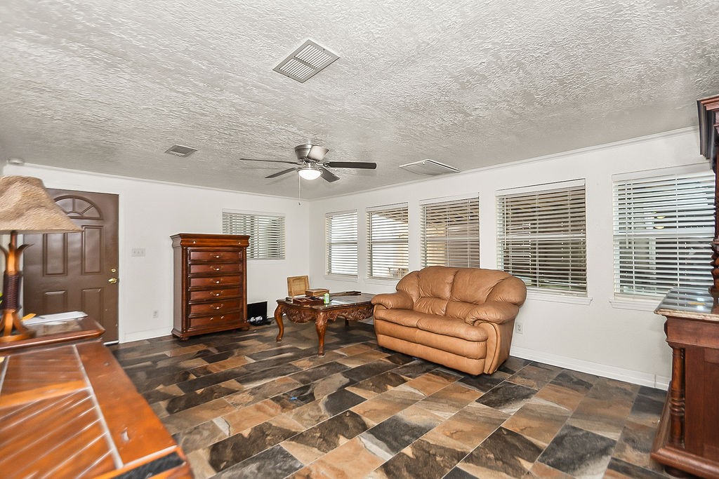 4415 W Bayshore Drive Property Photo 5