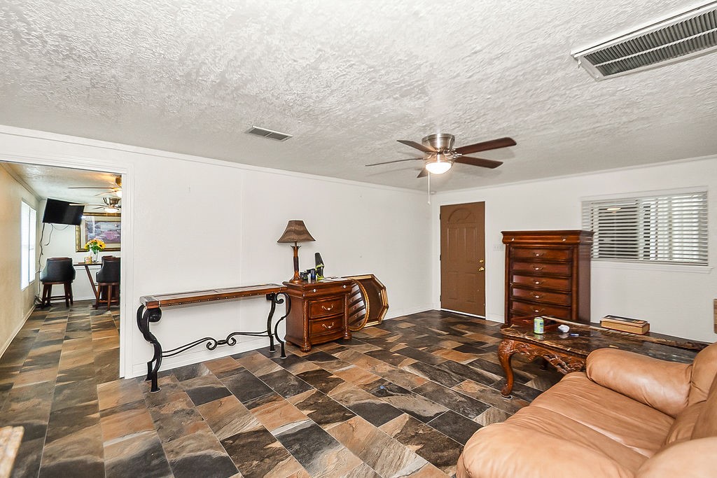 4415 W Bayshore Drive Property Photo 8