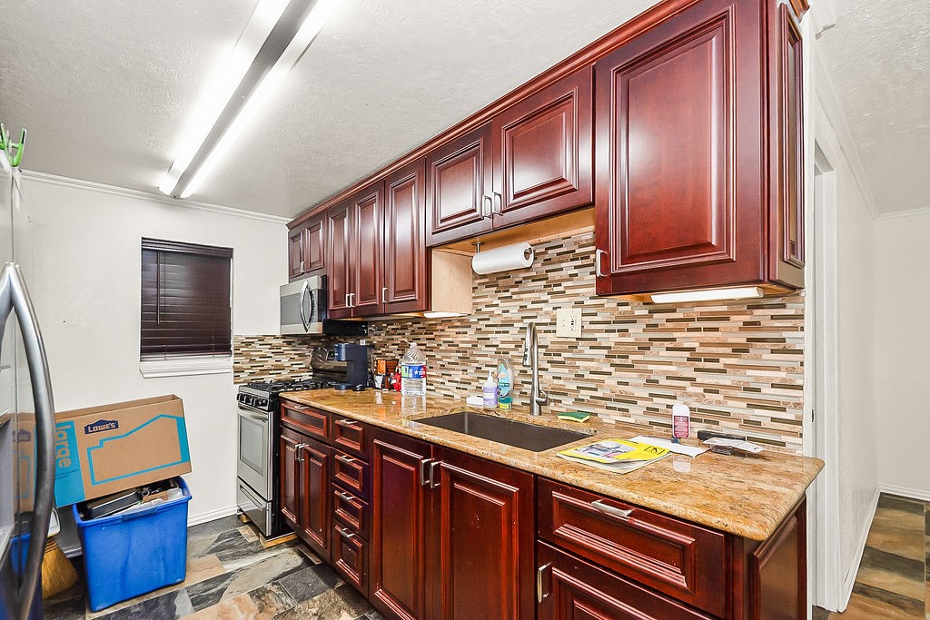 4415 W Bayshore Drive Property Photo 14