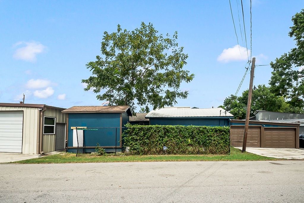 4415 W Bayshore Drive Property Photo 35