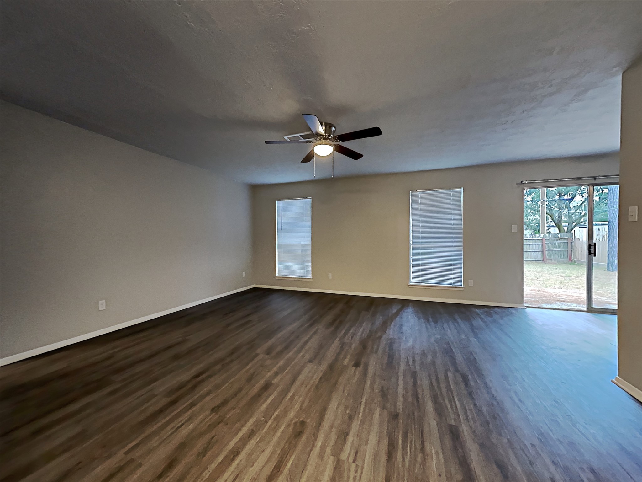 1321 N 7th Street Property Photo 2