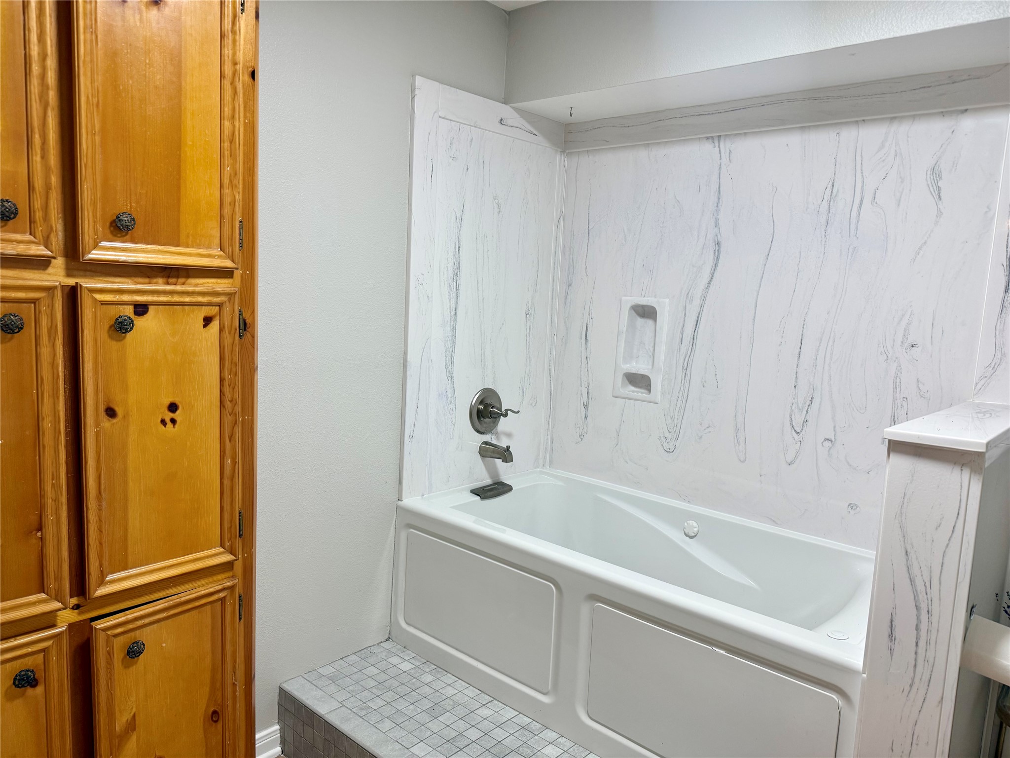 12626 Langford Street Property Photo 11