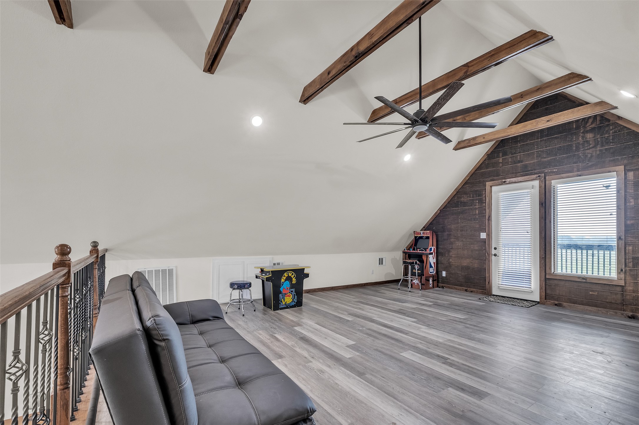 1048 11th Street Property Photo 34