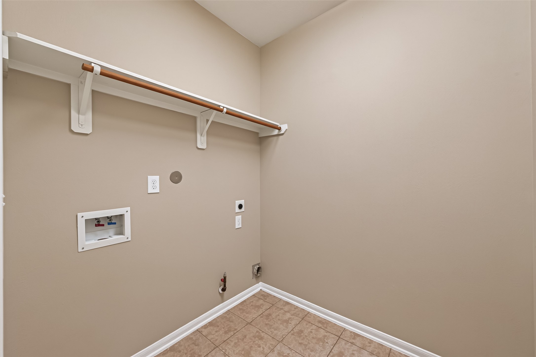 24562 Carlton Springs Lane Property Photo 27