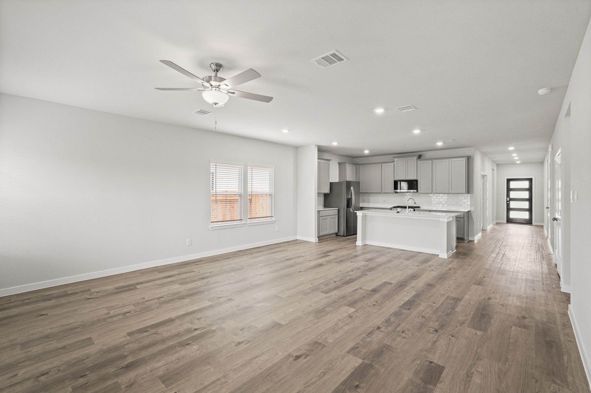 17230 White Peace Drive Property Photo 13