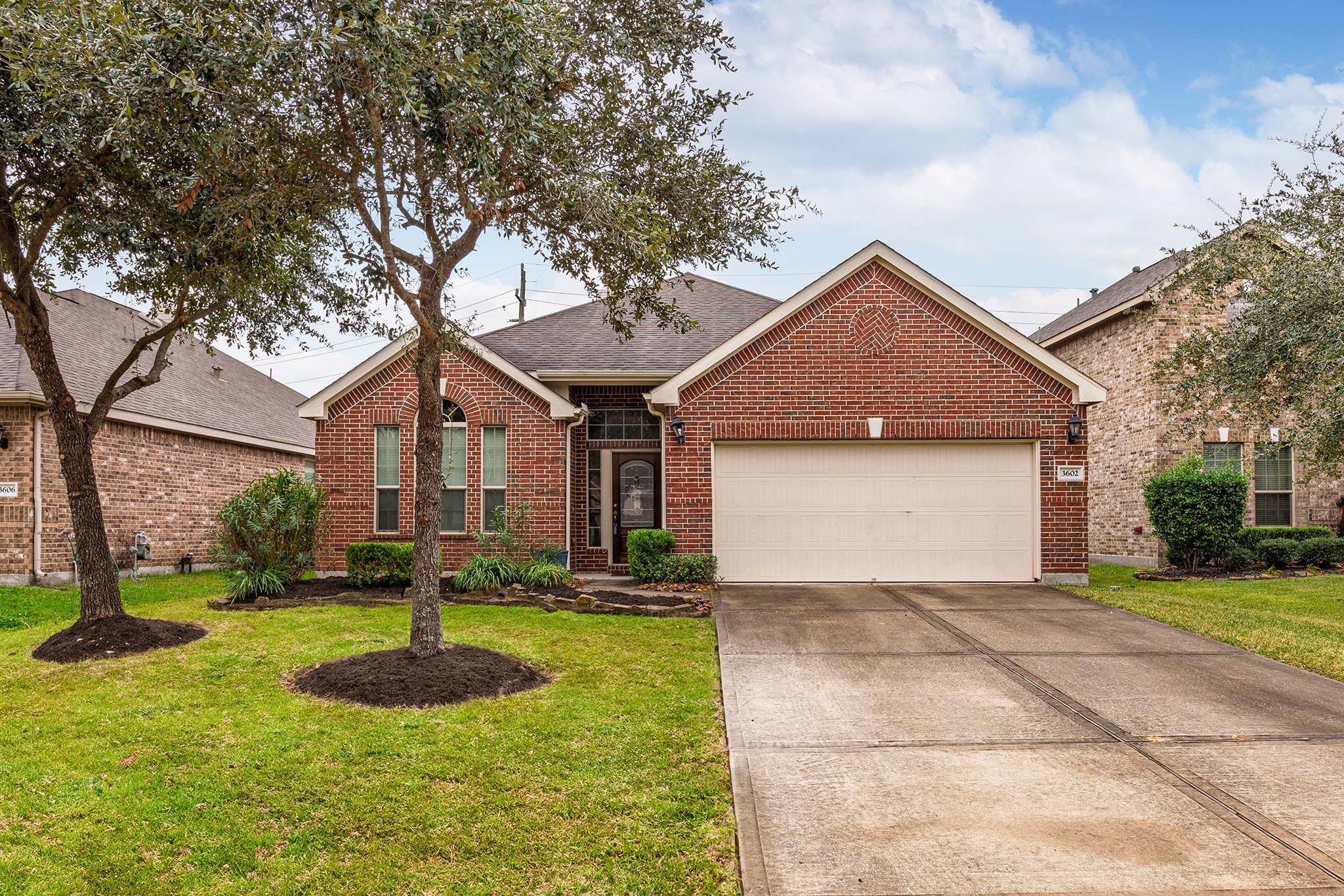 3602 Beacon Creek Court Property Photo 1