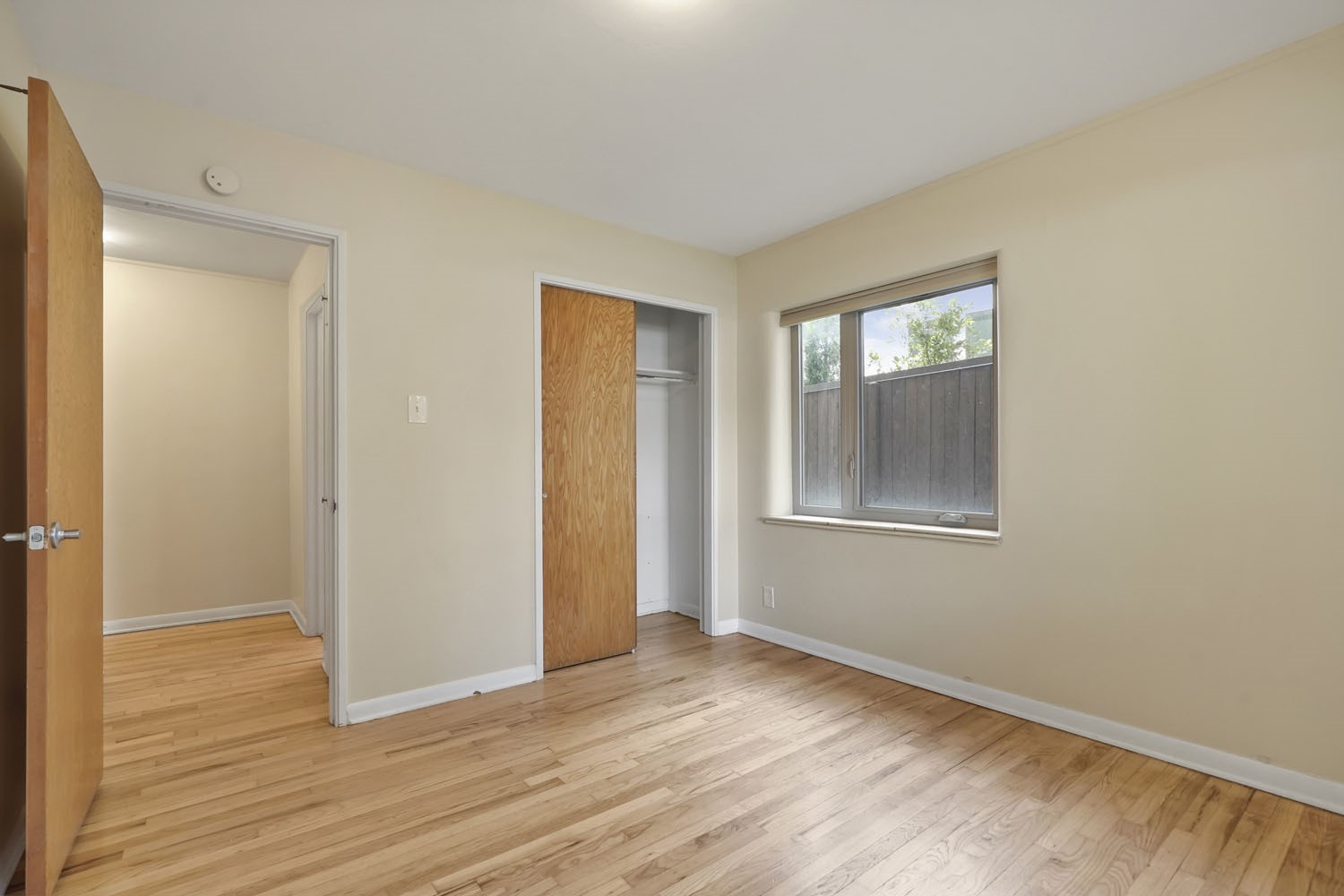 1240 Cedar Ave Property Photo 11