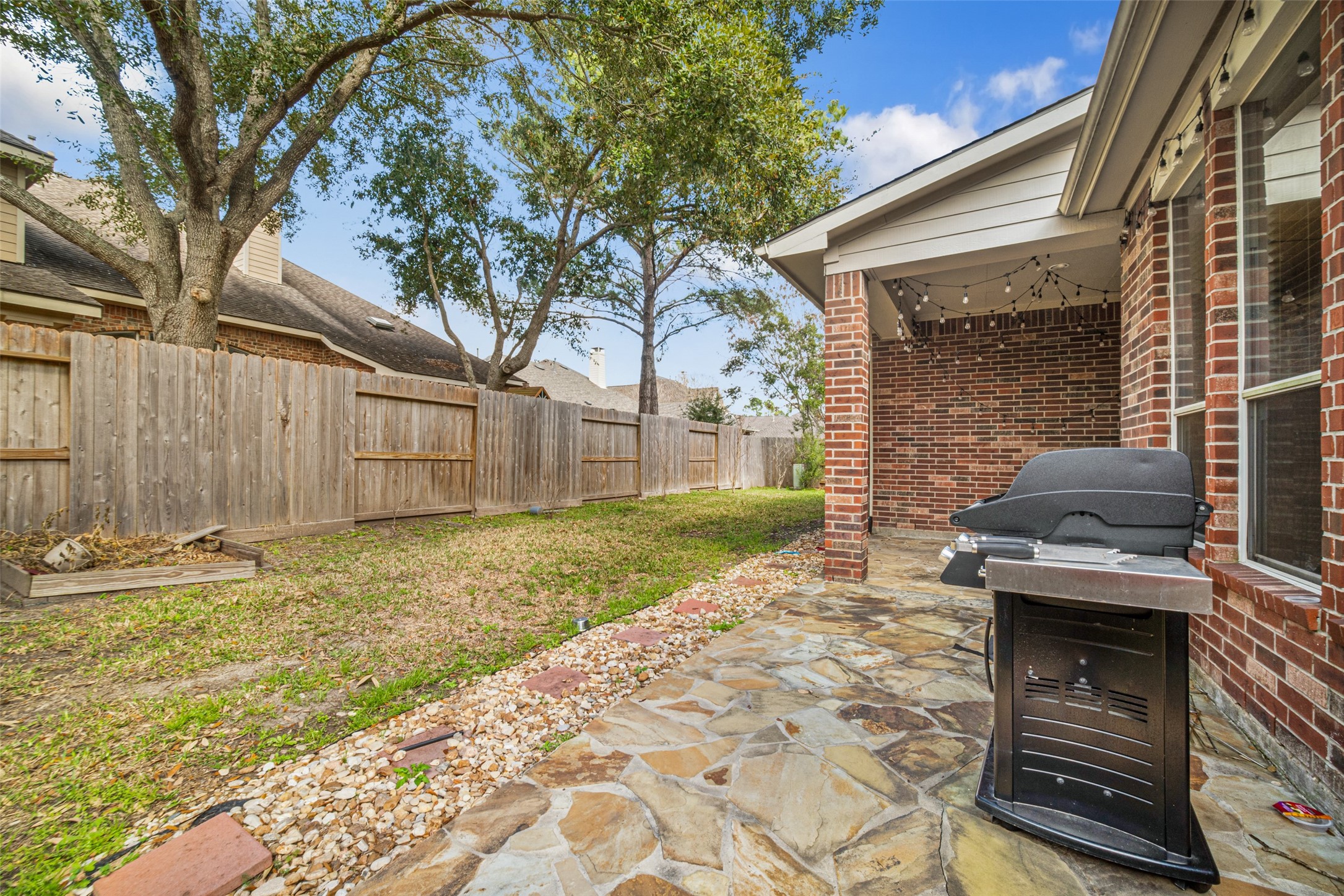 23702 Whispering Wind Property Photo 33