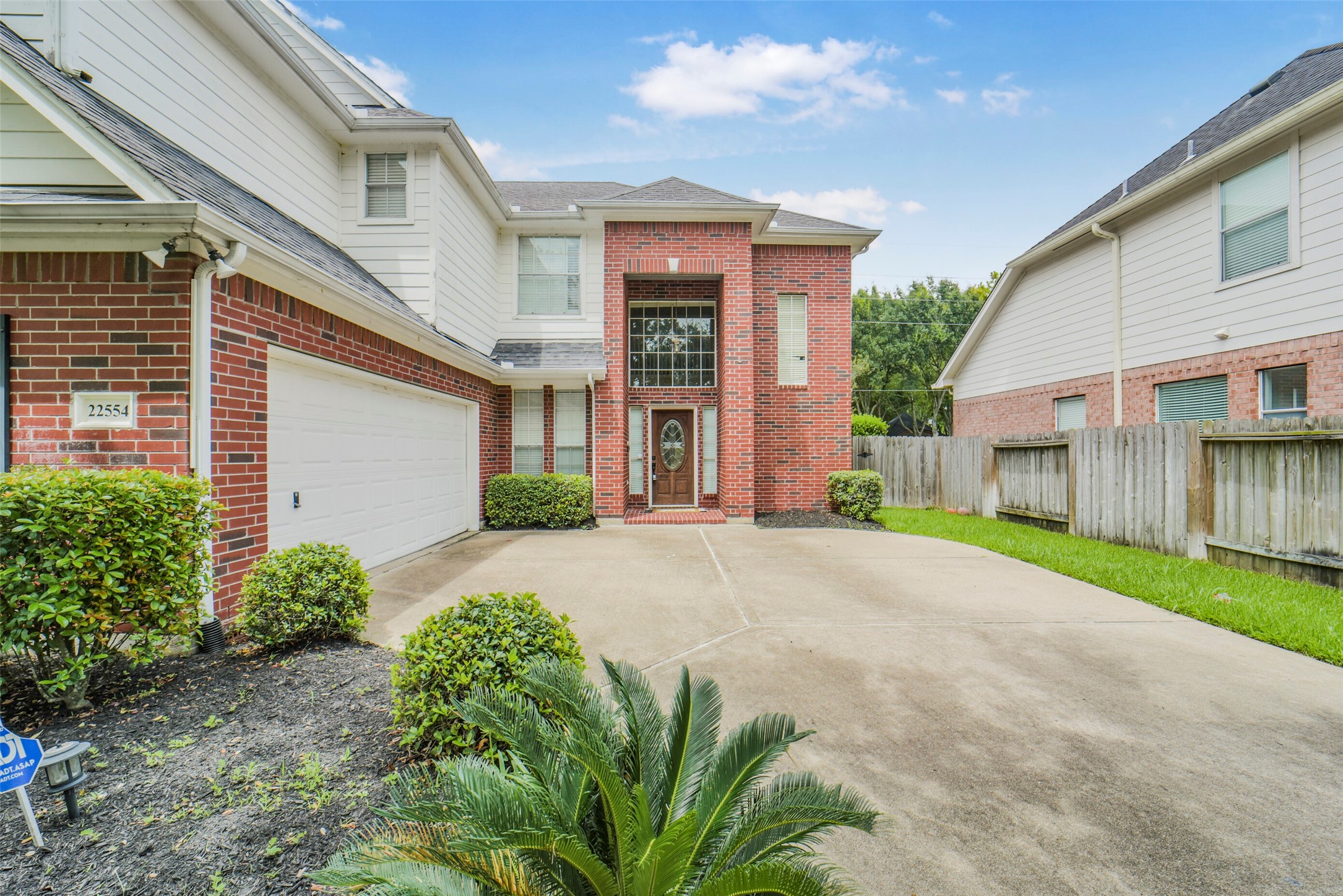 22554 Bristolwood Court Property Photo 1