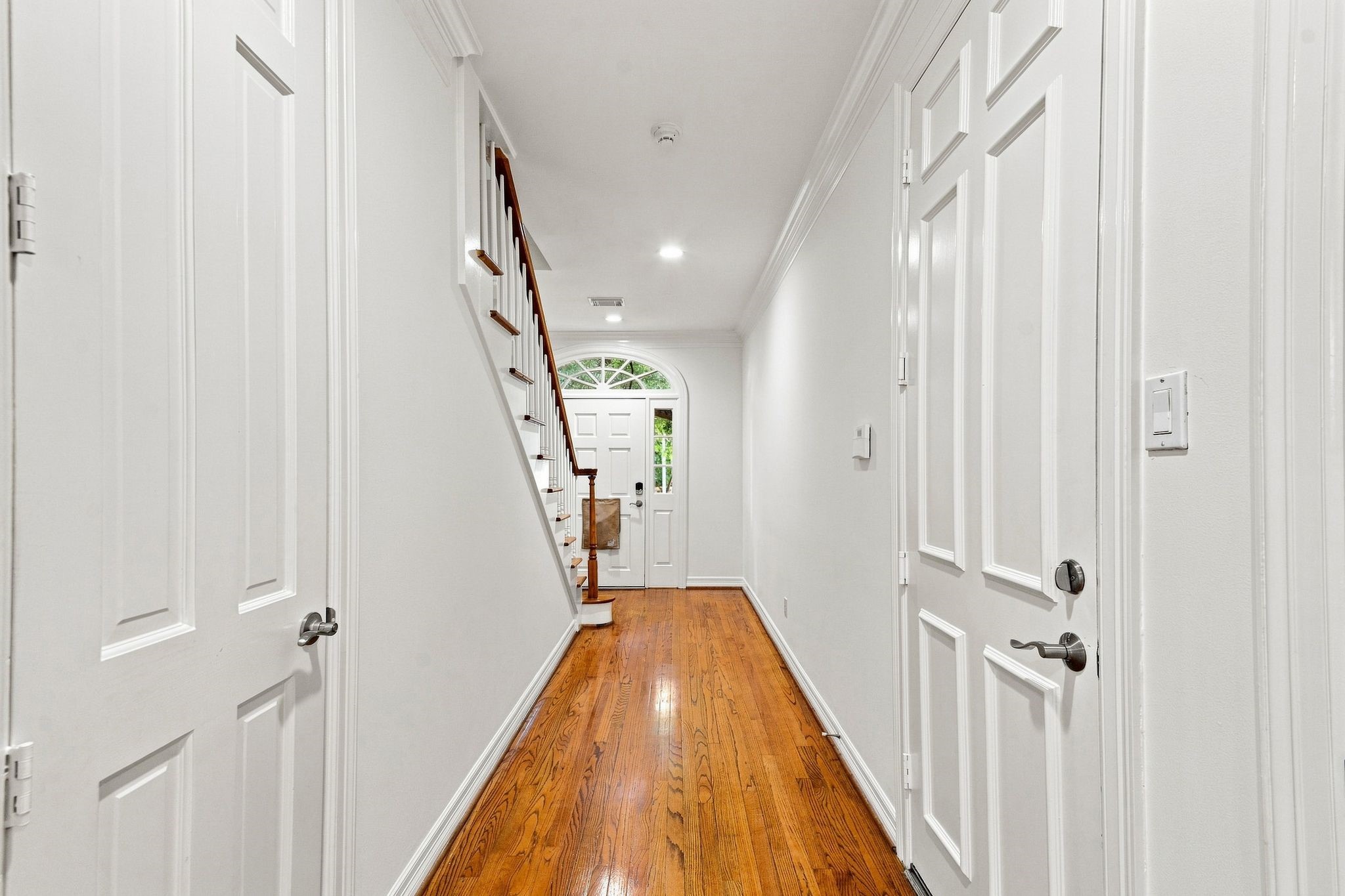 5597 Beverlyhill Street Property Photo 5