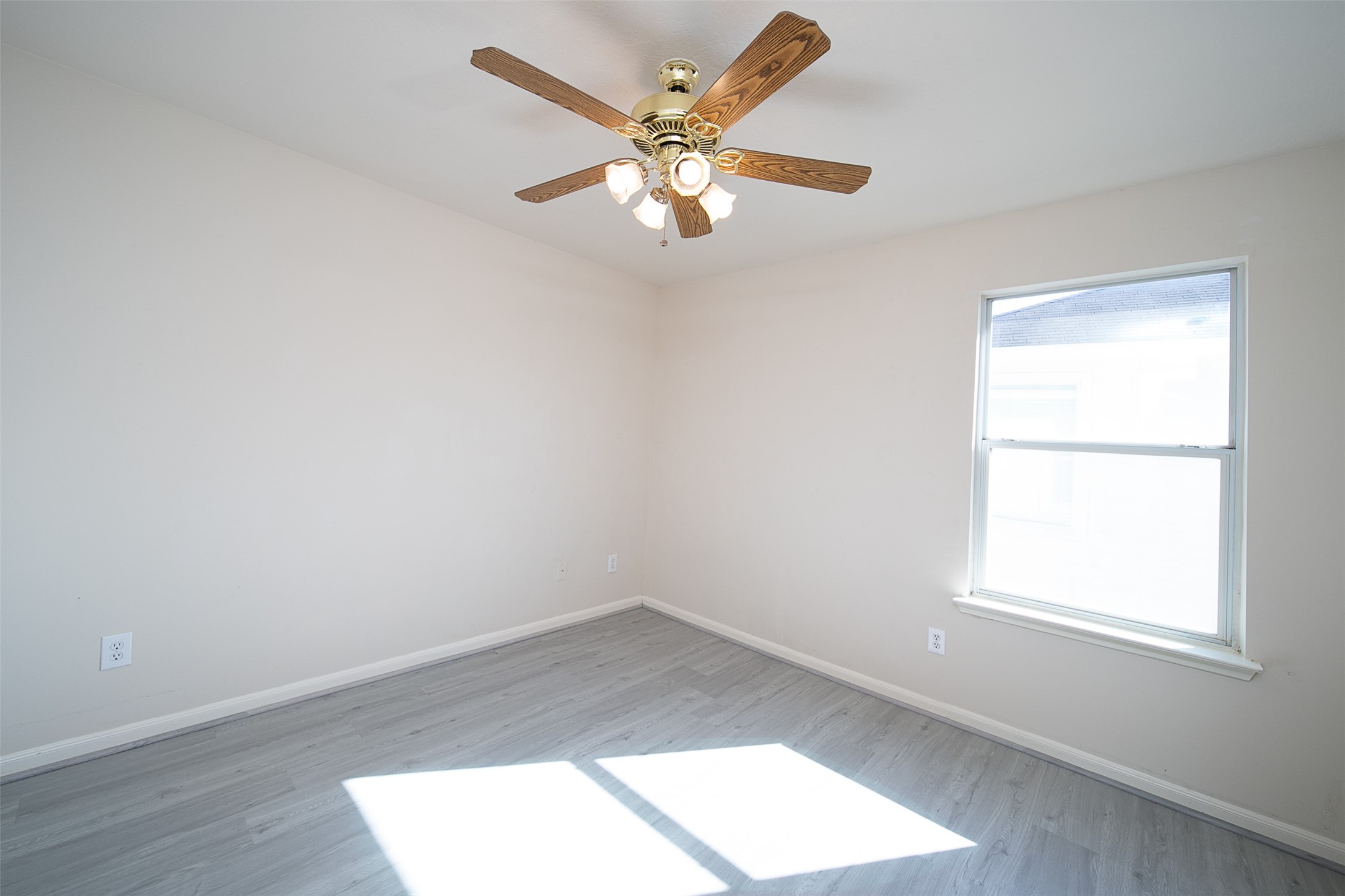 12934 Kingston Point Lane Property Photo 20