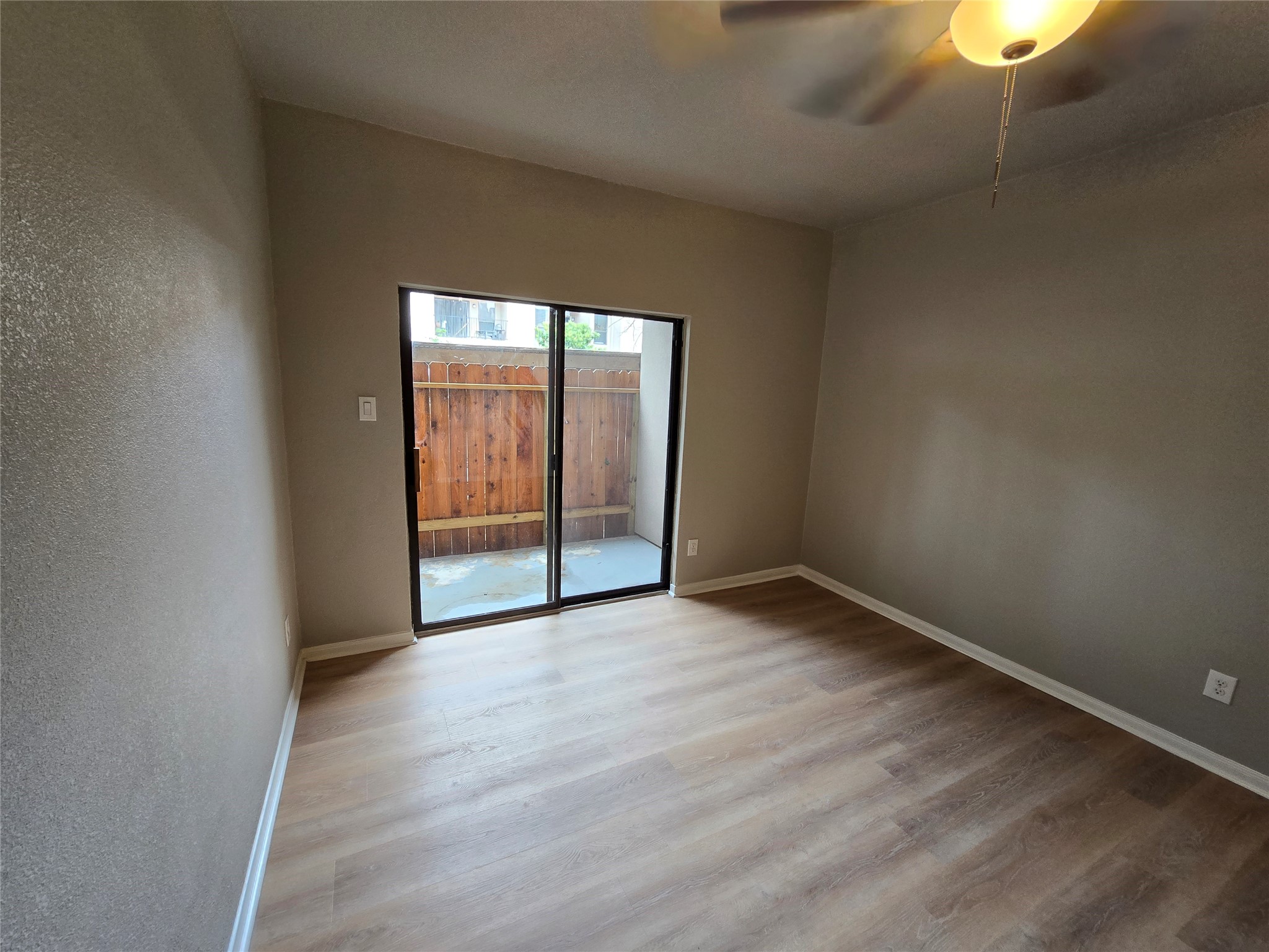 1818 Augusta Drive 15 Property Photo 25