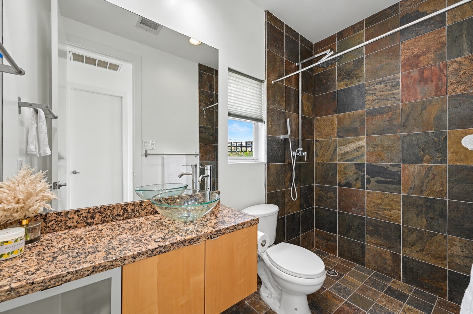 1614 Bastrop Street Property Photo 8