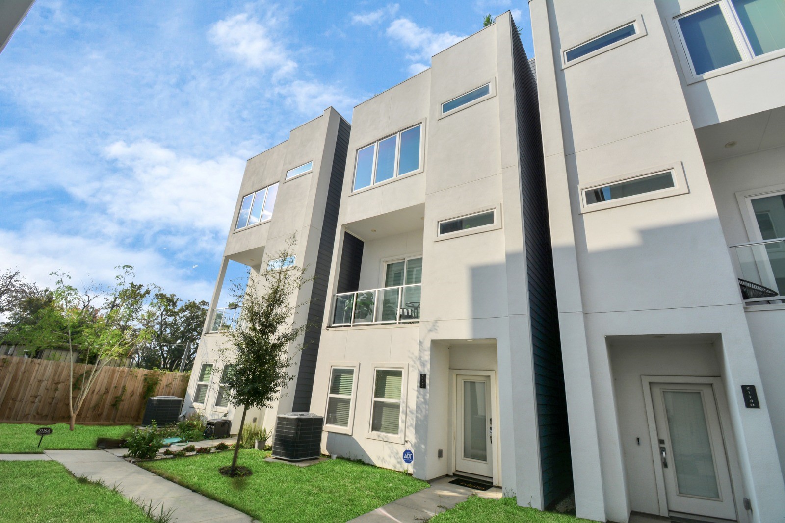 2114 Engelmohr St Unit C Property Photo