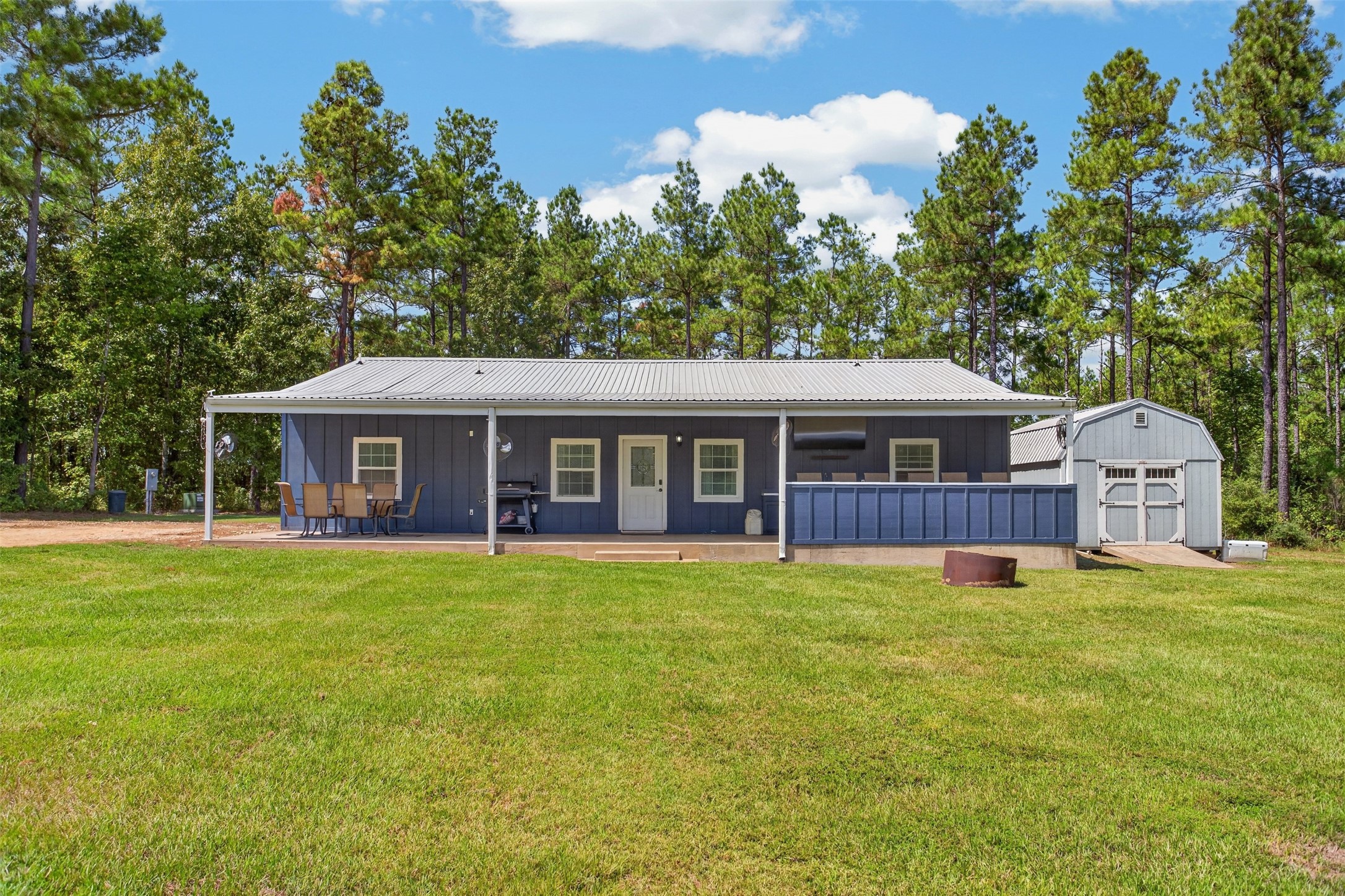 1276 County Road 1050 Property Photo 1