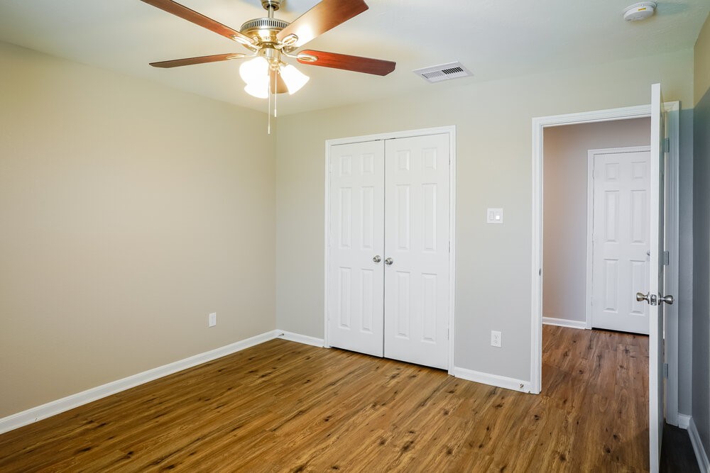 8011 Bunch Grass Lane Property Photo 14