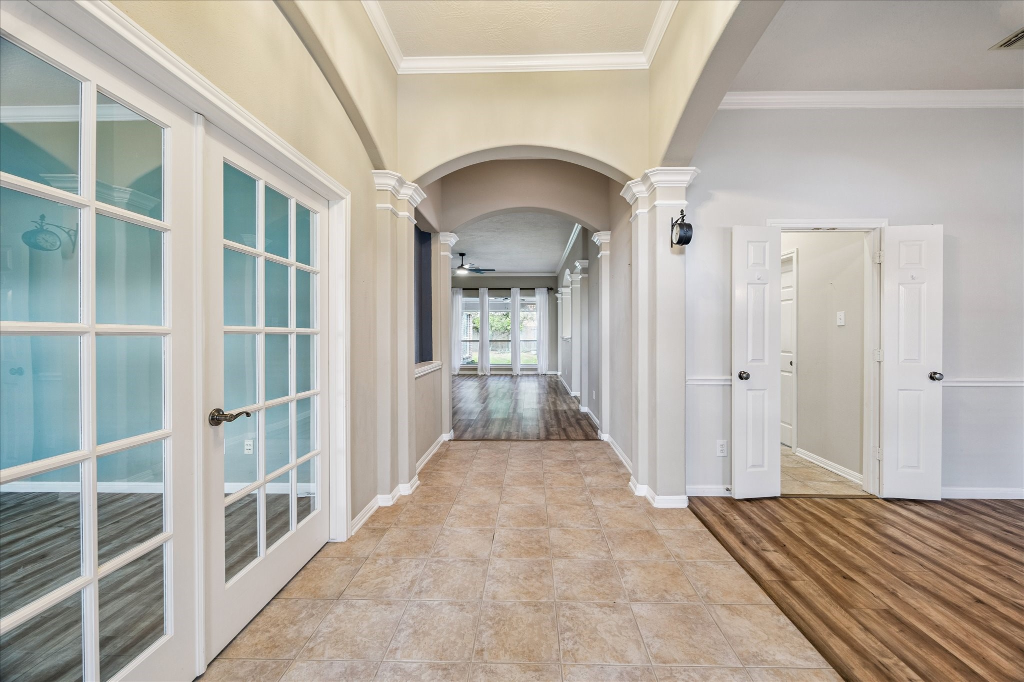 8311 Bending Branch Lane Property Photo 4