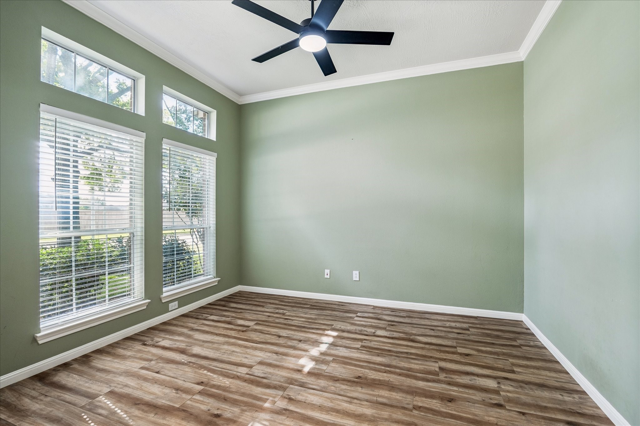 8311 Bending Branch Lane Property Photo 5