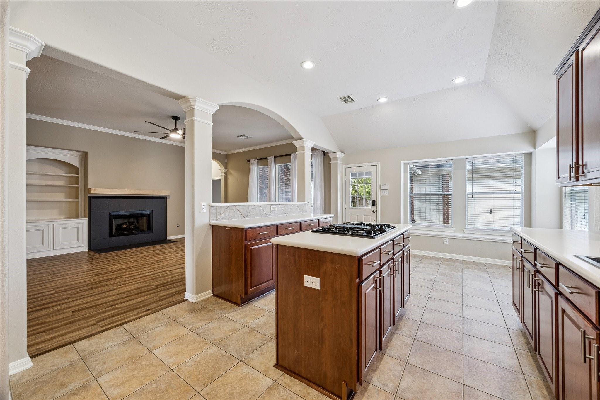 8311 Bending Branch Lane Property Photo 10