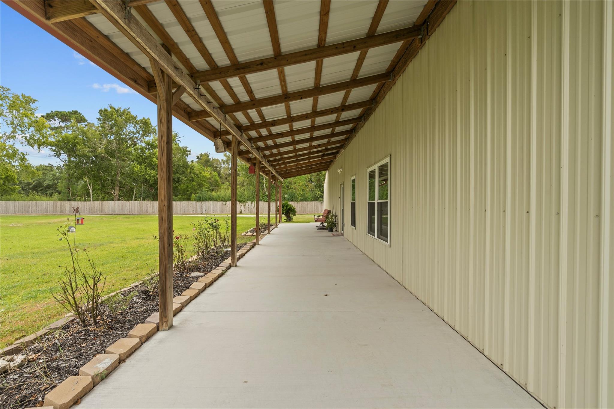 4886 Wickwillow Lane, Alvin Tx 77511 Property Photo 10