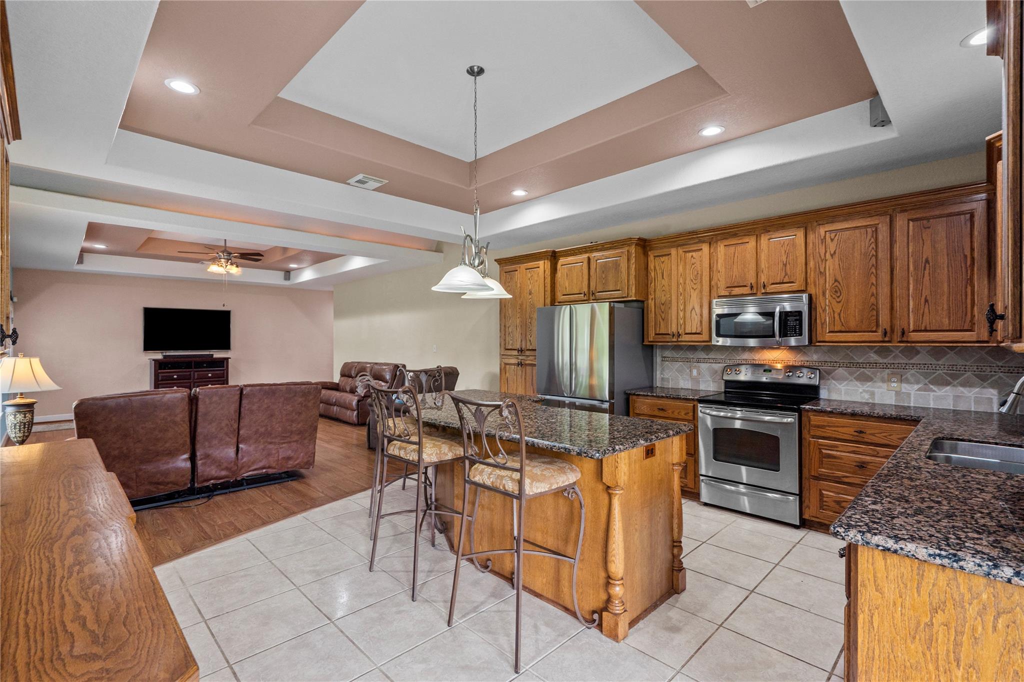 4886 Wickwillow Lane, Alvin Tx 77511 Property Photo 21