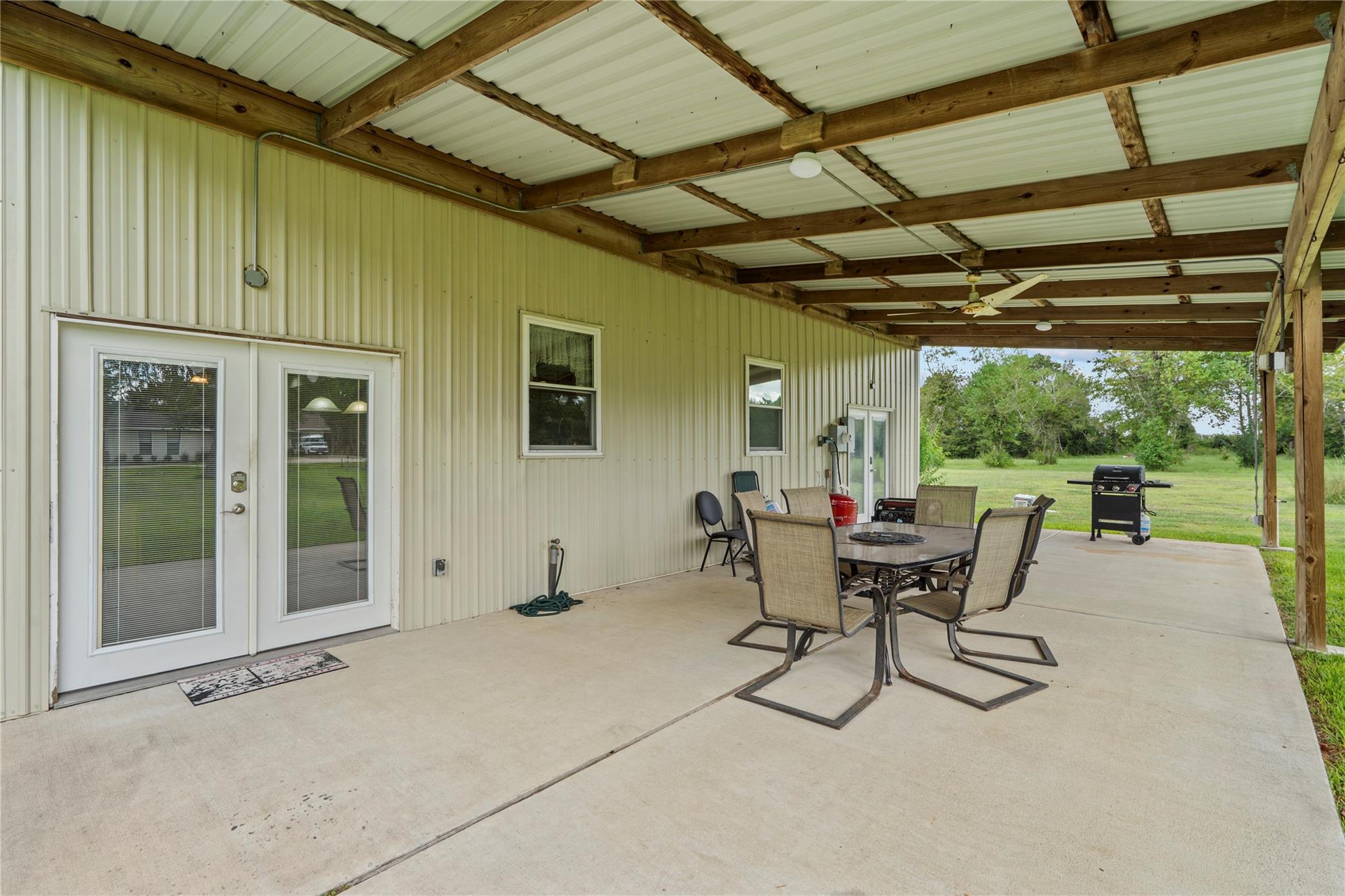 4886 Wickwillow Lane, Alvin Tx 77511 Property Photo 35