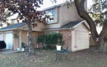 10113 Spring Place Drive Property Photo 1