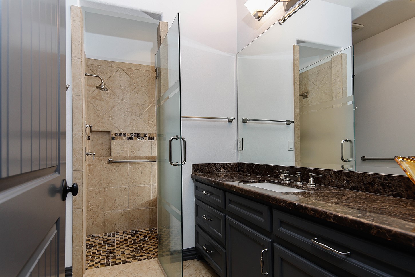 21136 Hereford Way Property Photo 7