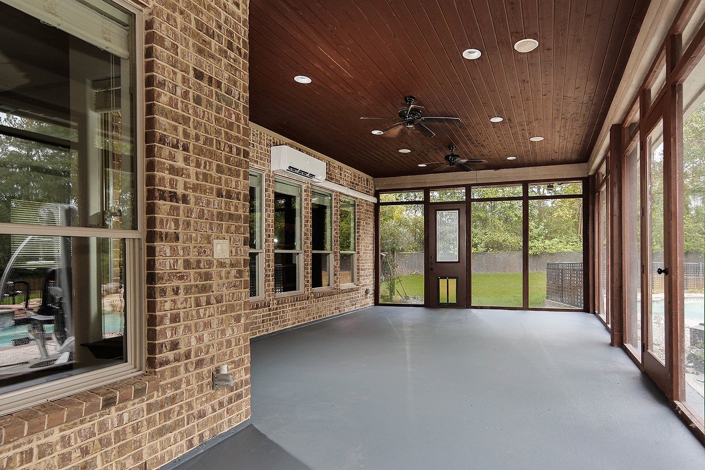 21136 Hereford Way Property Photo 15