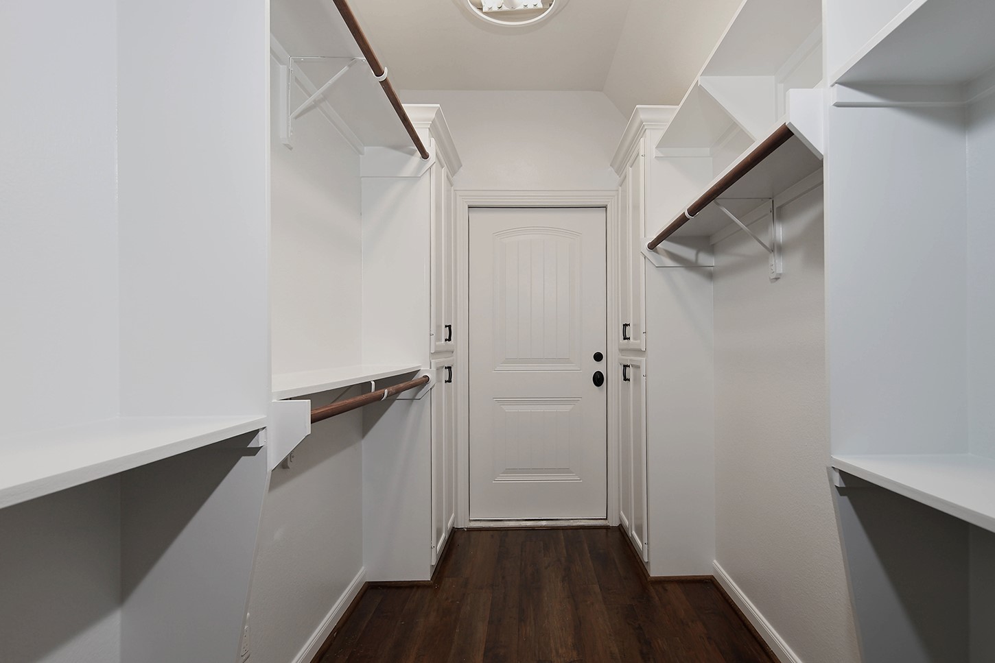 21136 Hereford Way Property Photo 20