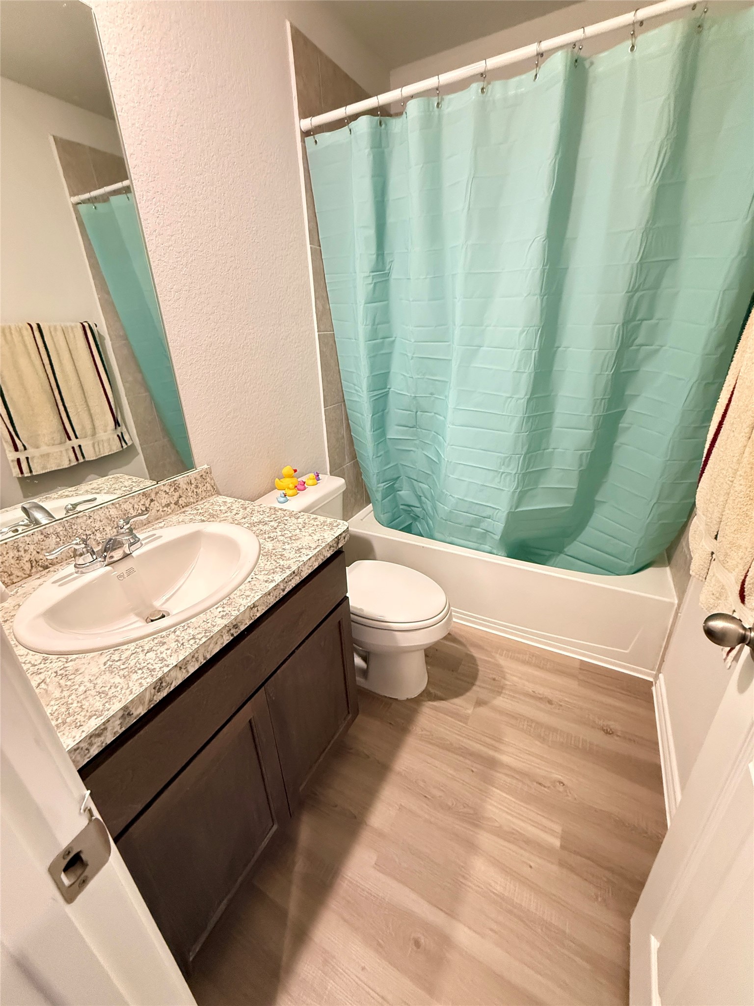 310 N Orange Street Property Photo 6