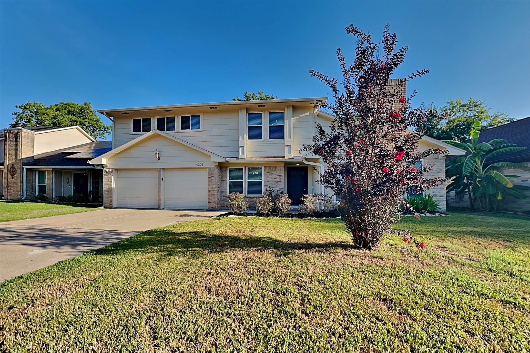 4306 Stallion Brook Lane Property Photo 1