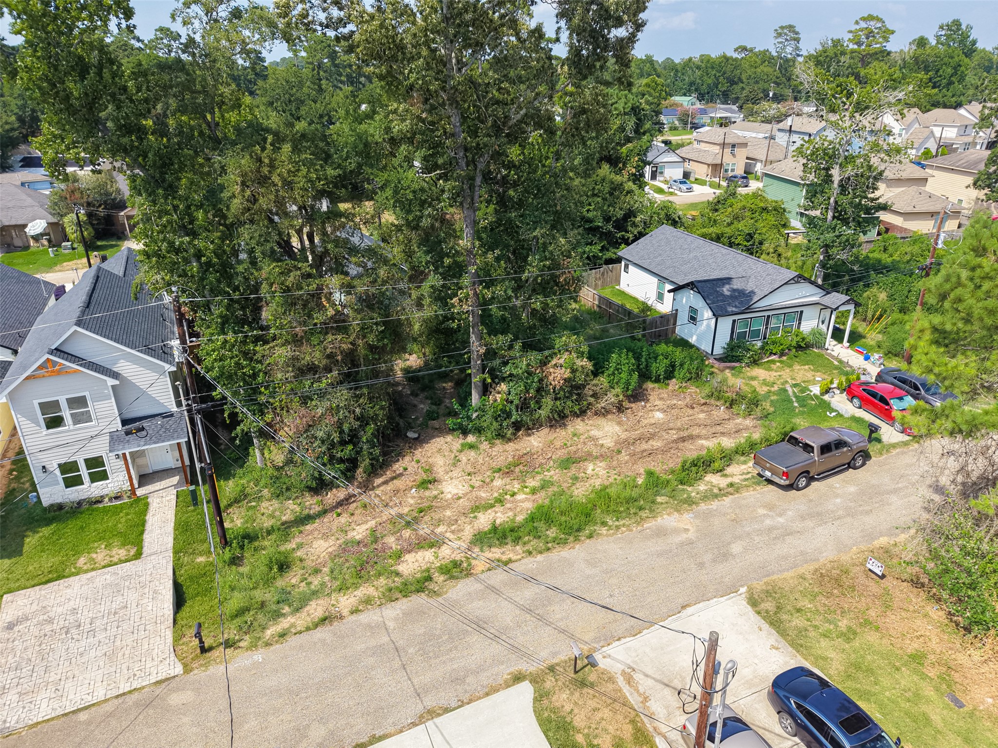 16712 E Ivanhoe Property Photo 2