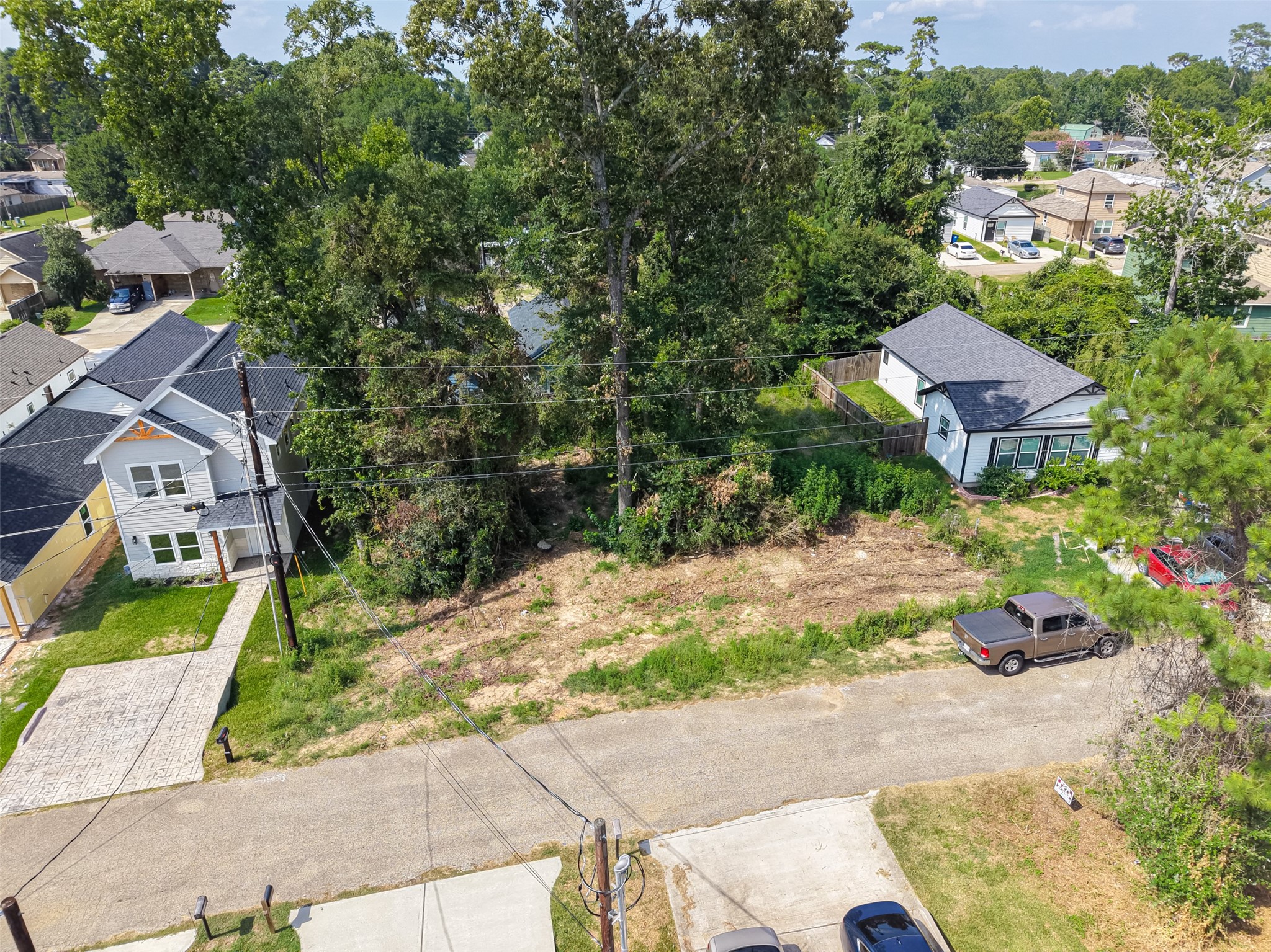 16712 E Ivanhoe Property Photo 3