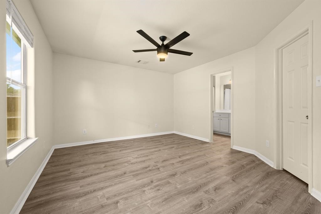 4527 Nueces River Loop Property Photo 14