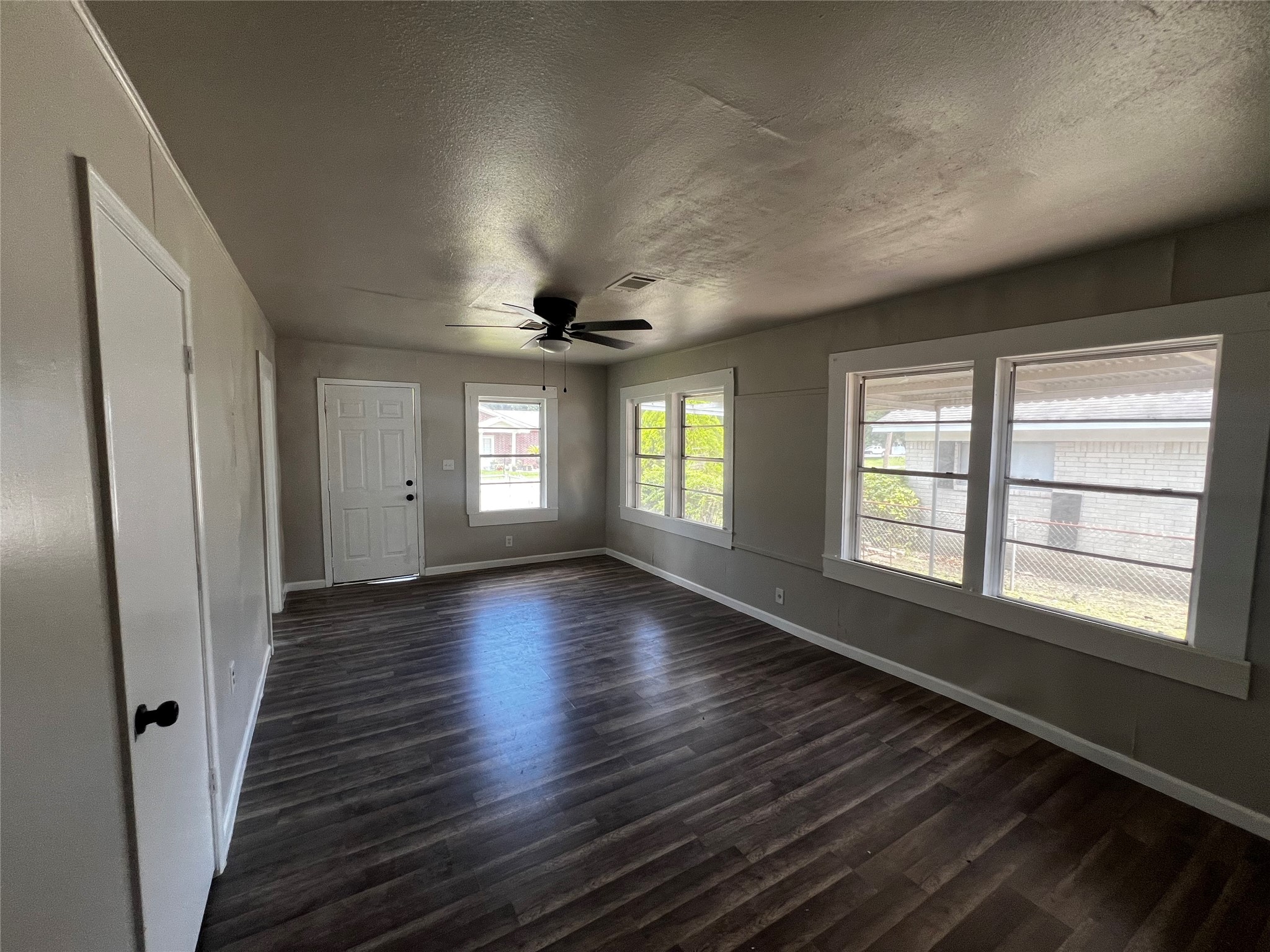 3785 Goliad Street Property Photo 2
