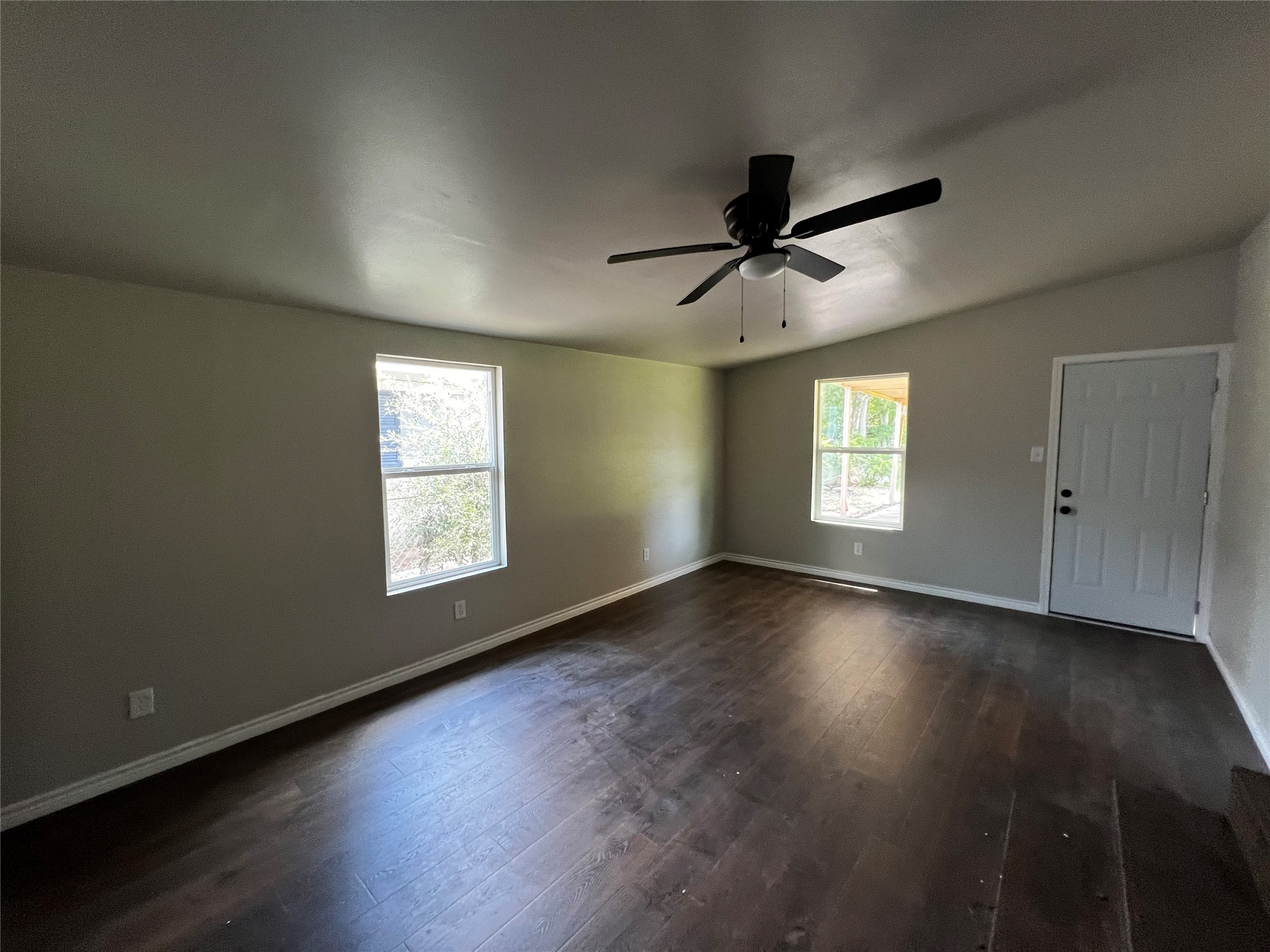 3785 Goliad Street Property Photo 12