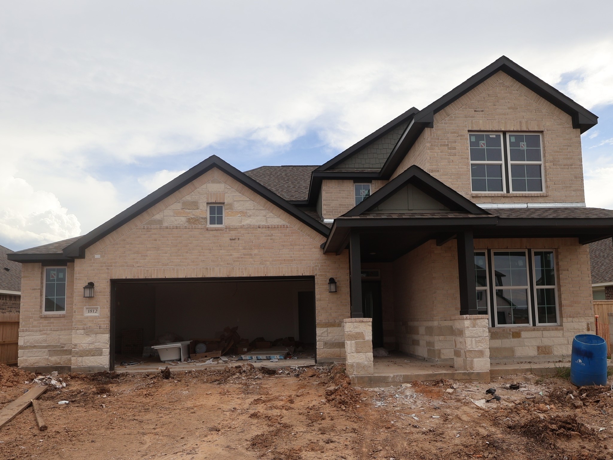 1812 Sleeping Hills Drive Property Photo 2