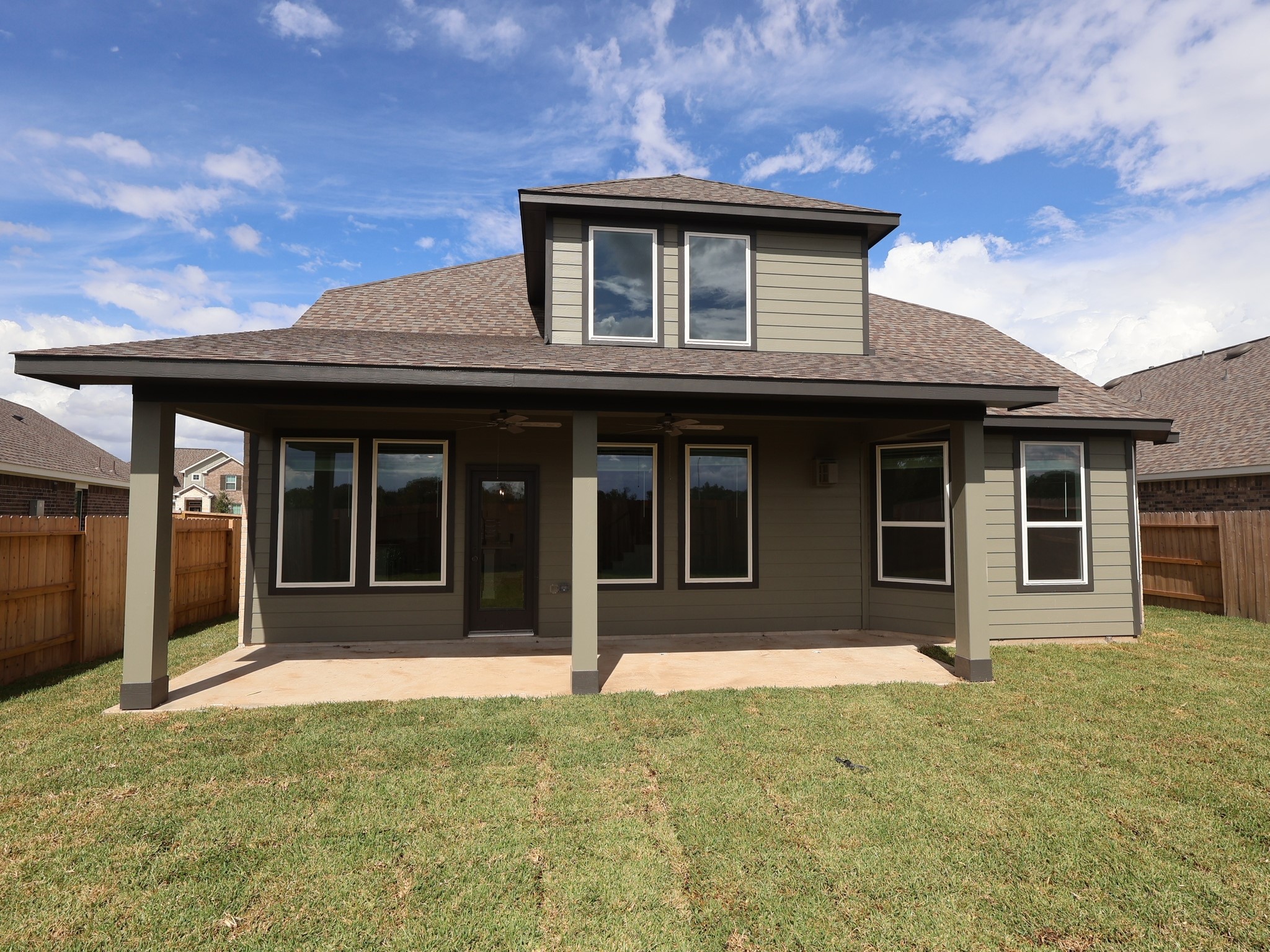1812 Sleeping Hills Drive Property Photo 18