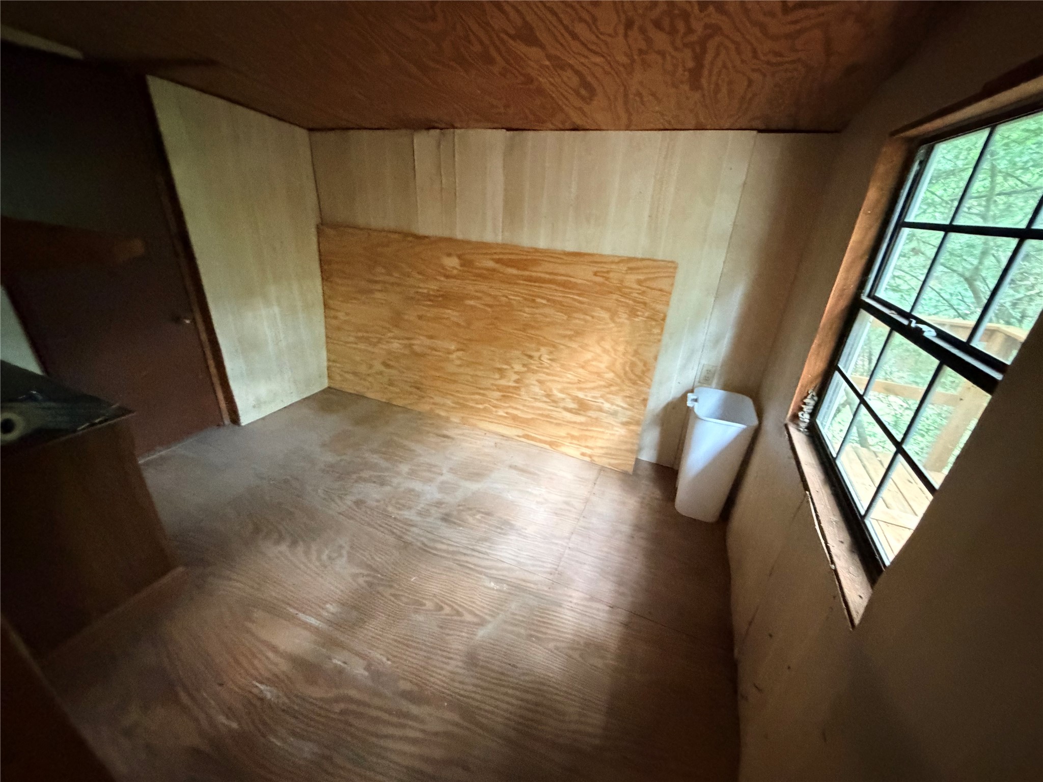 16 Hickory Hollow Property Photo 2