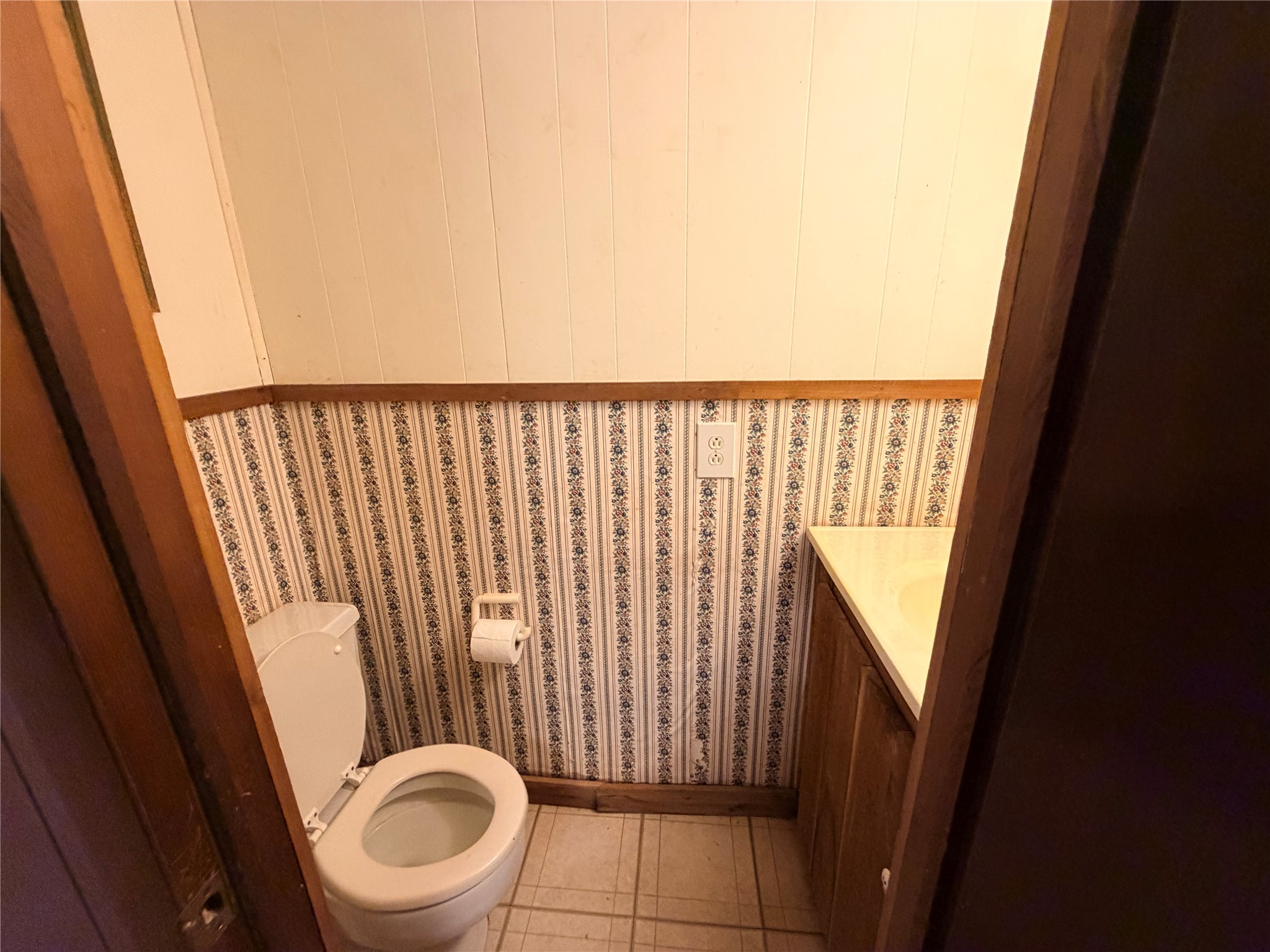16 Hickory Hollow Property Photo 5