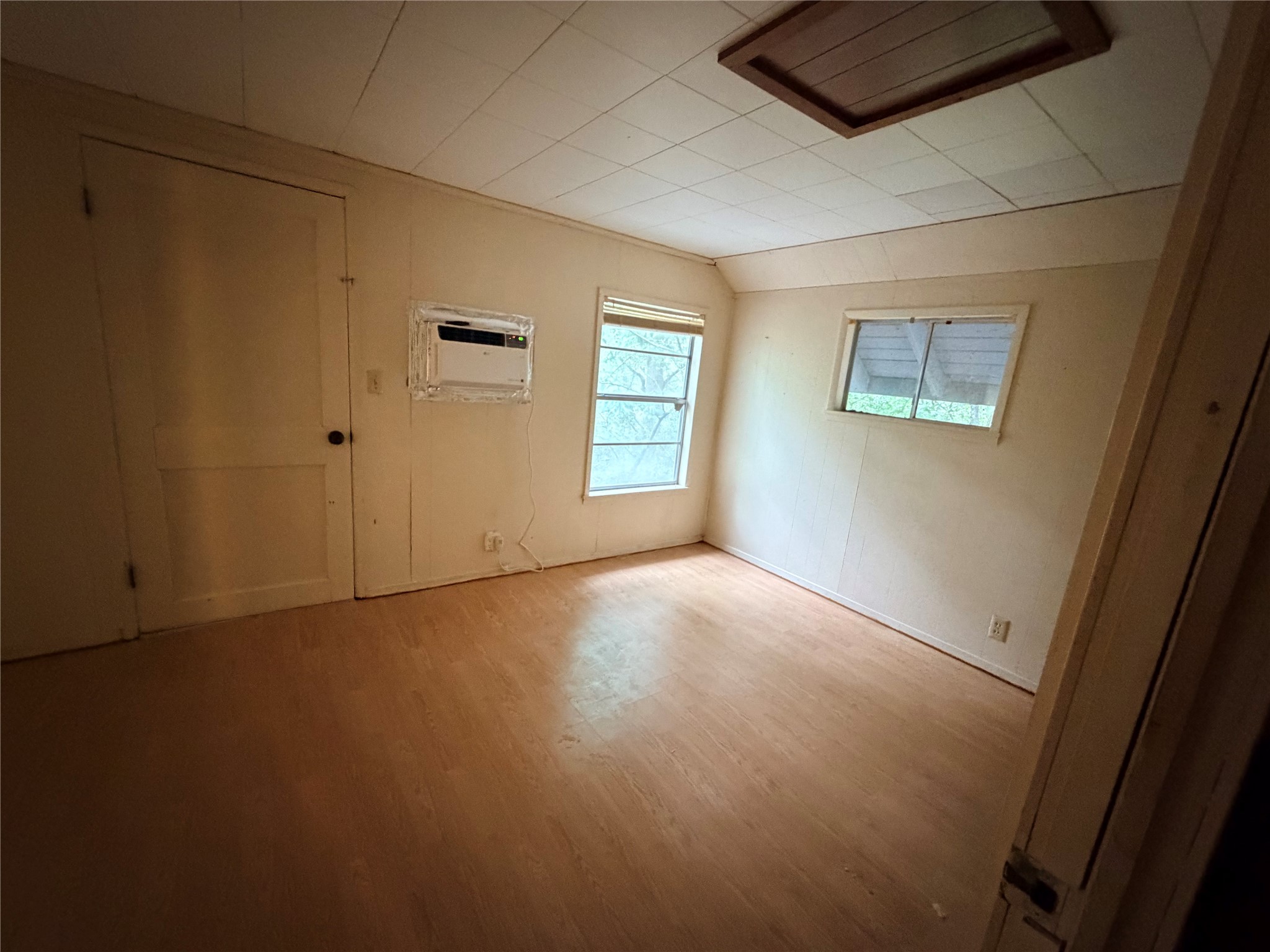 16 Hickory Hollow Property Photo 7