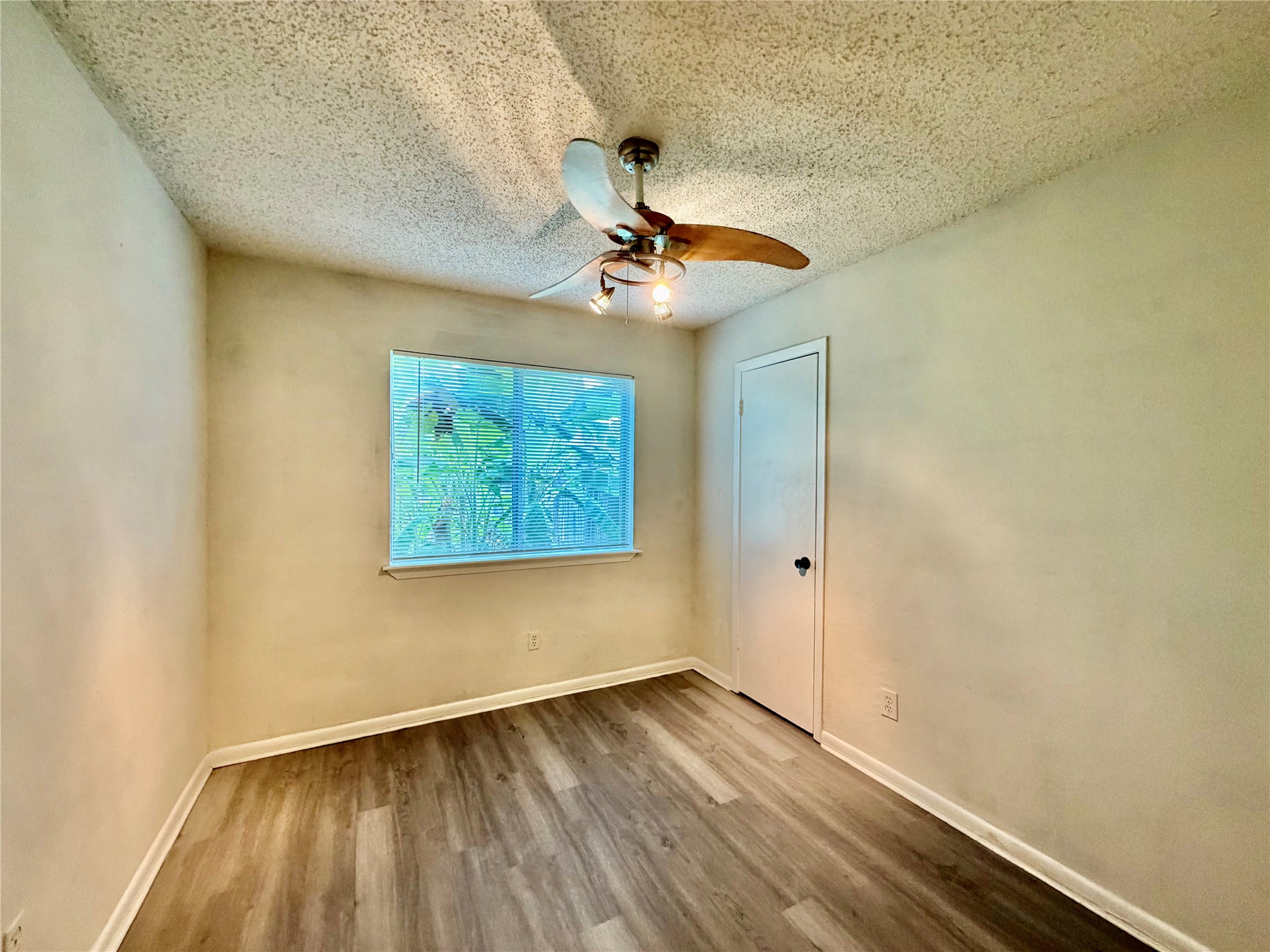 2603 Quarry Hill Road Property Photo 8