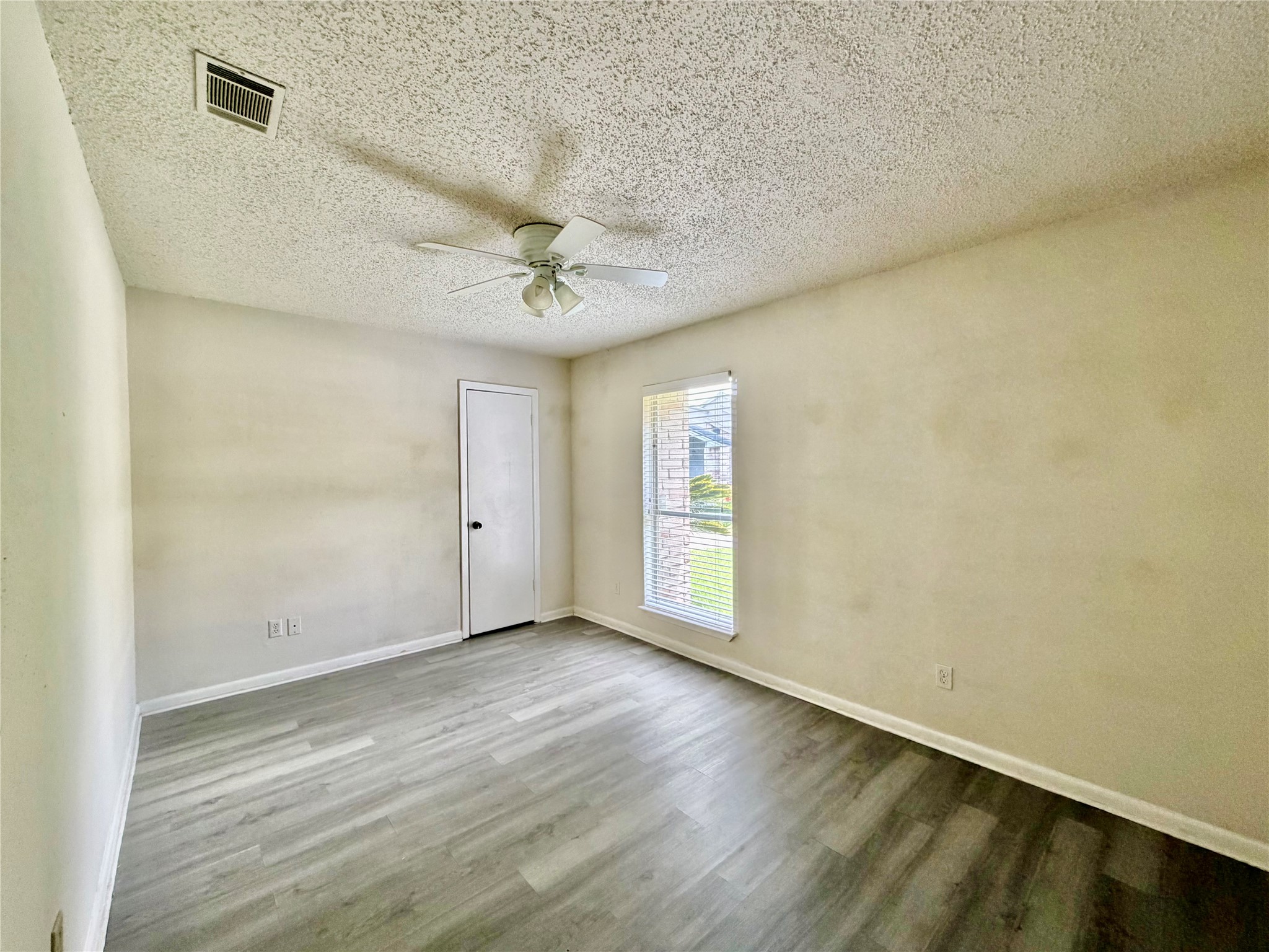 2603 Quarry Hill Road Property Photo 9