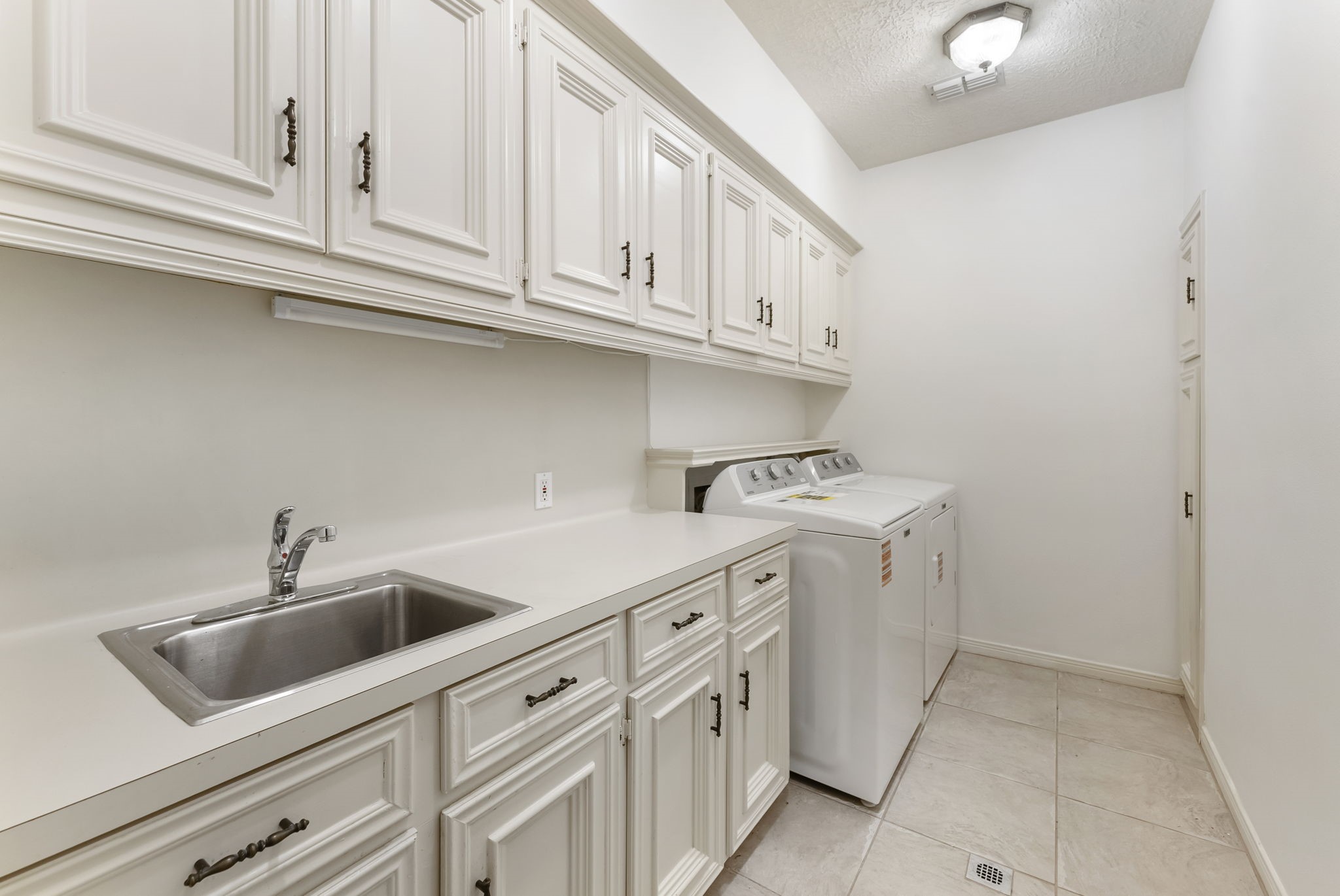 5114 Olympia Fields Lane Property Photo 13