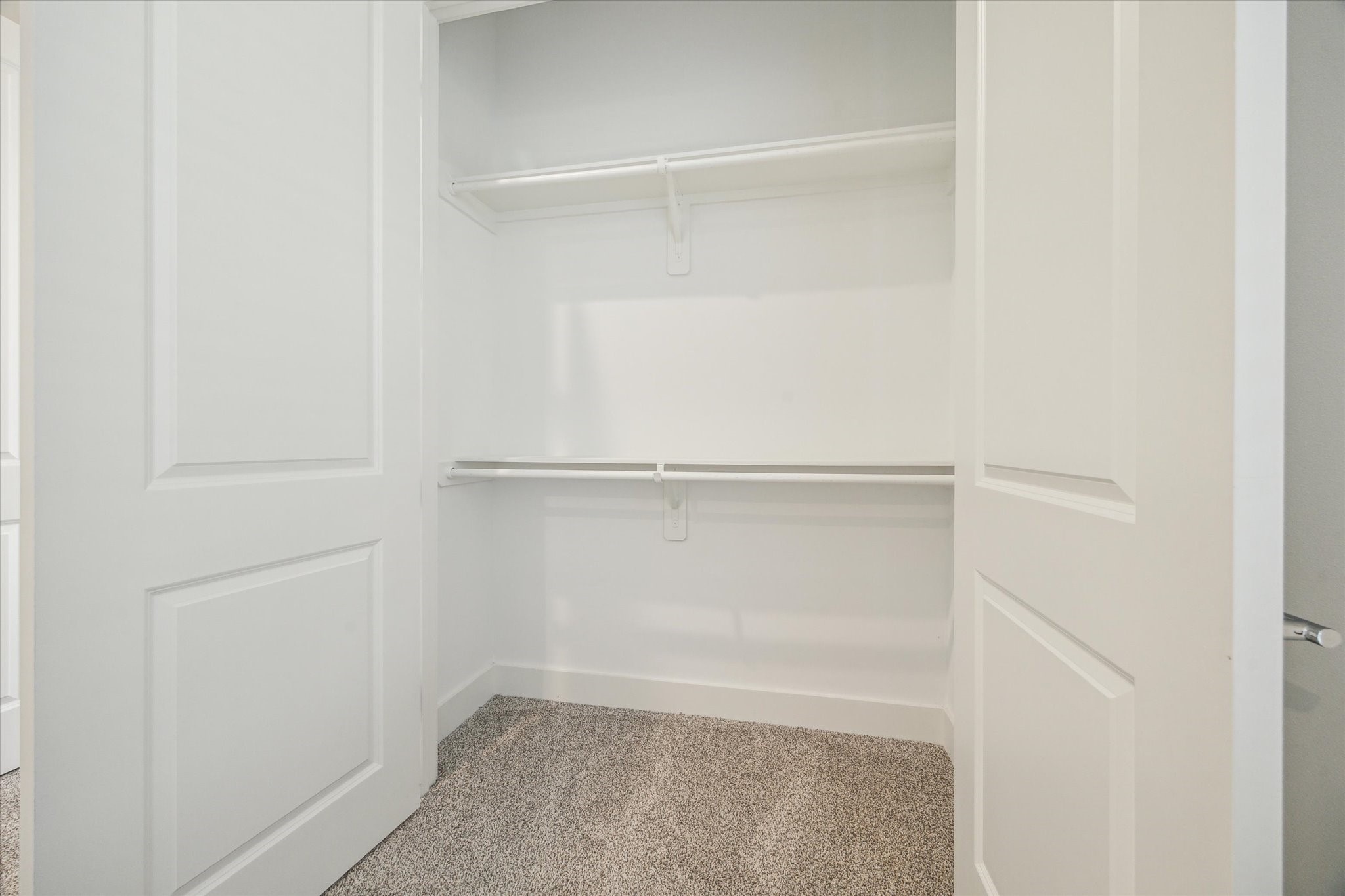 845 Elkhart Street D Property Photo 21