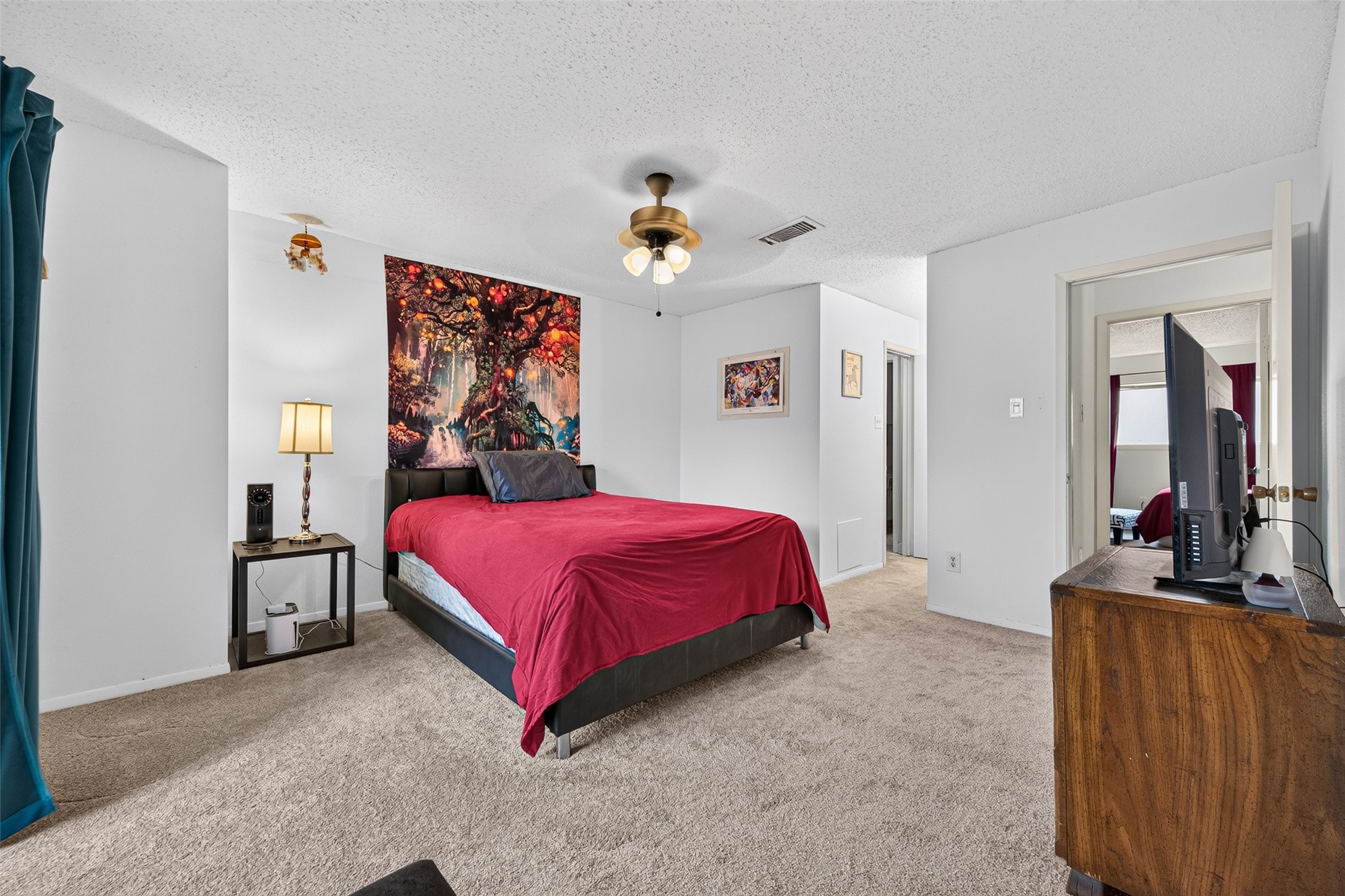 3993 Tanglewilde Street 3993 Property Photo 16