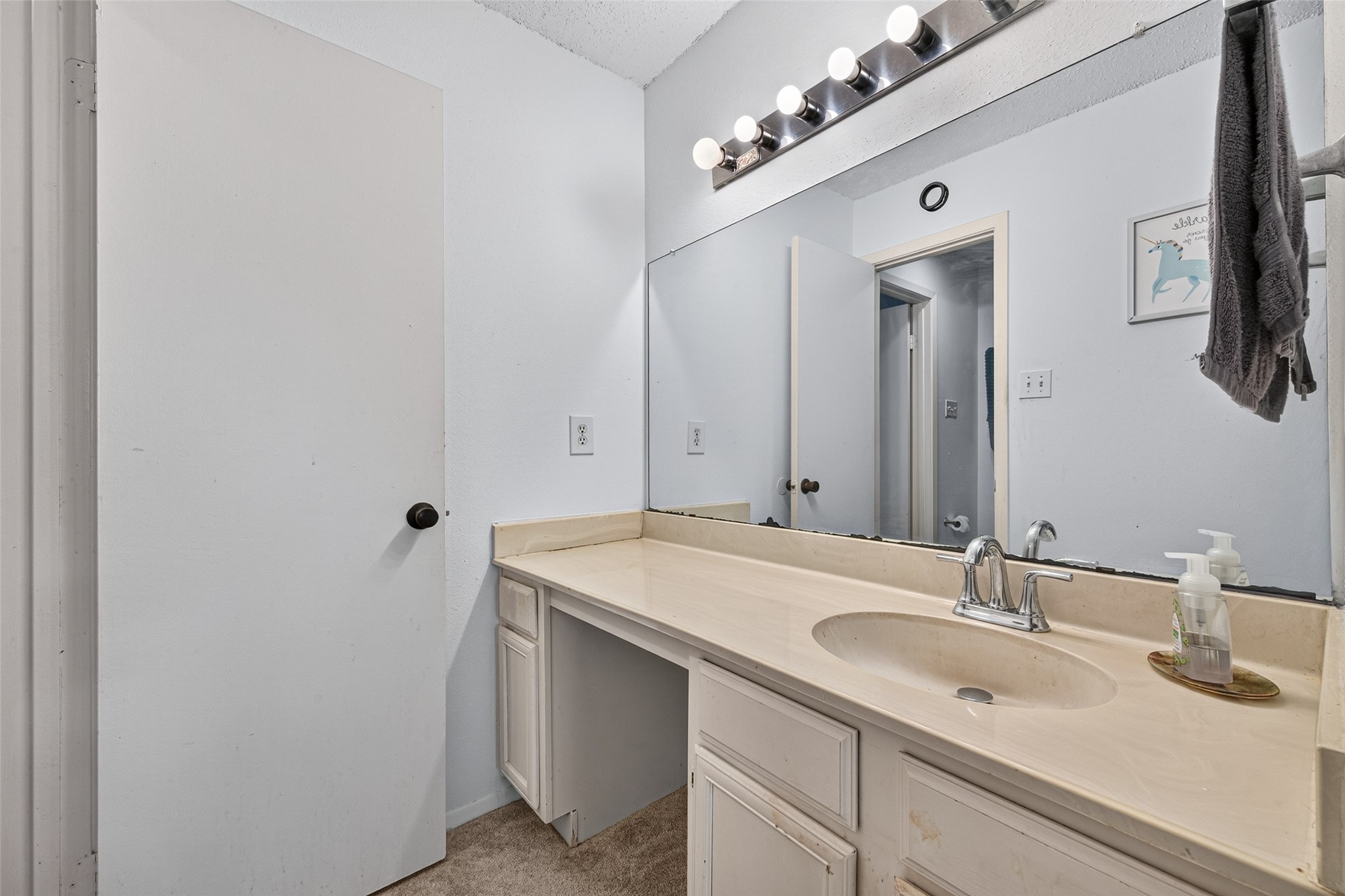 3993 Tanglewilde Street 3993 Property Photo 17