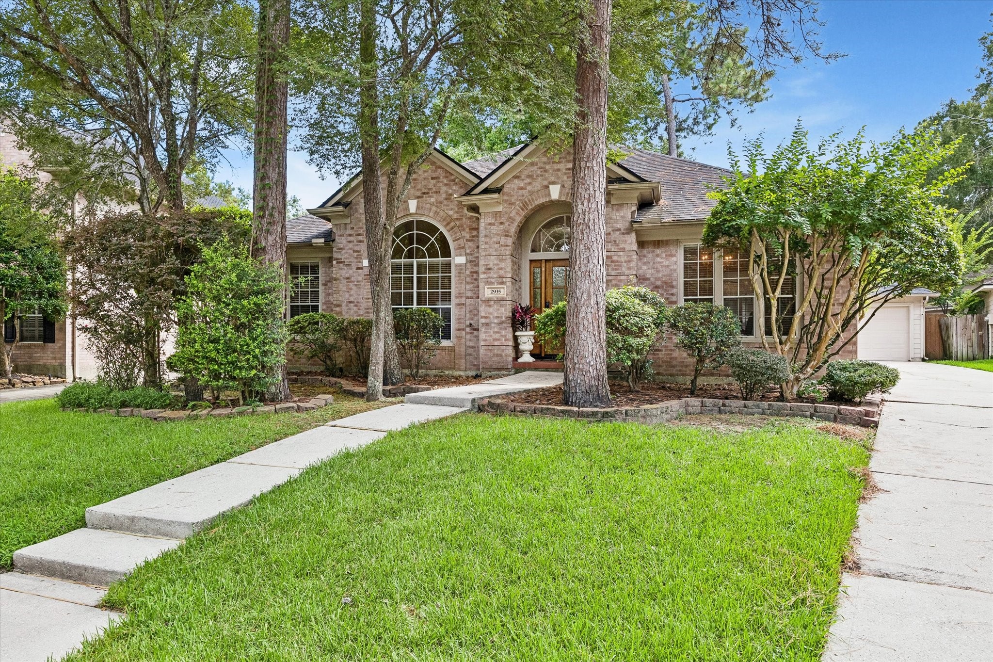 2935 Laurel Mist Court Property Photo 1